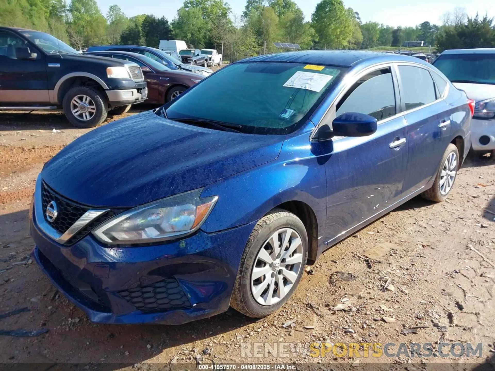 2 fotografías del automóvil dañado 3N1AB7AP6KY415645 NISSAN SENTRA 2019