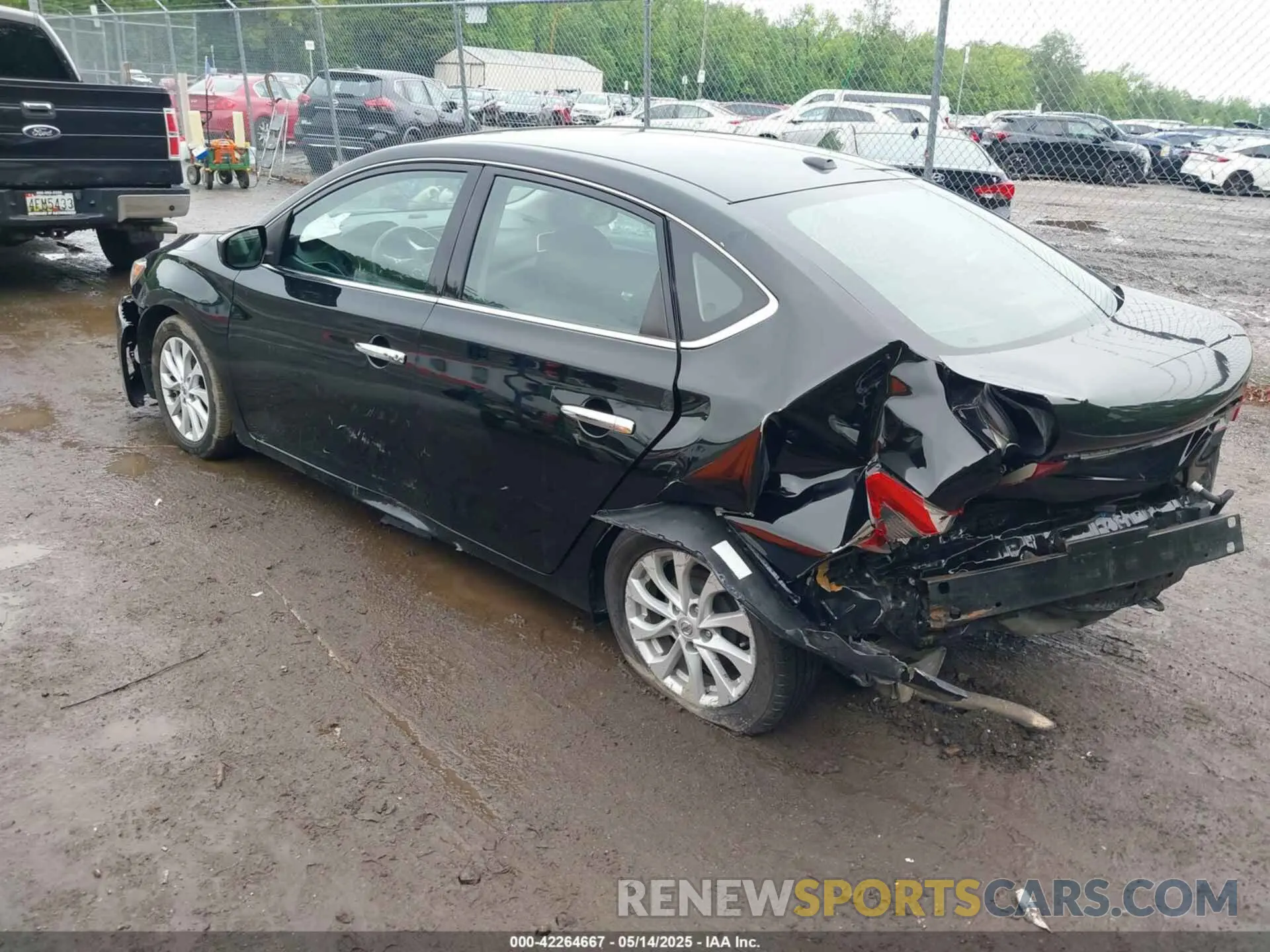 3 fotografías del automóvil dañado 3N1AB7AP6KY416200 NISSAN SENTRA 2019