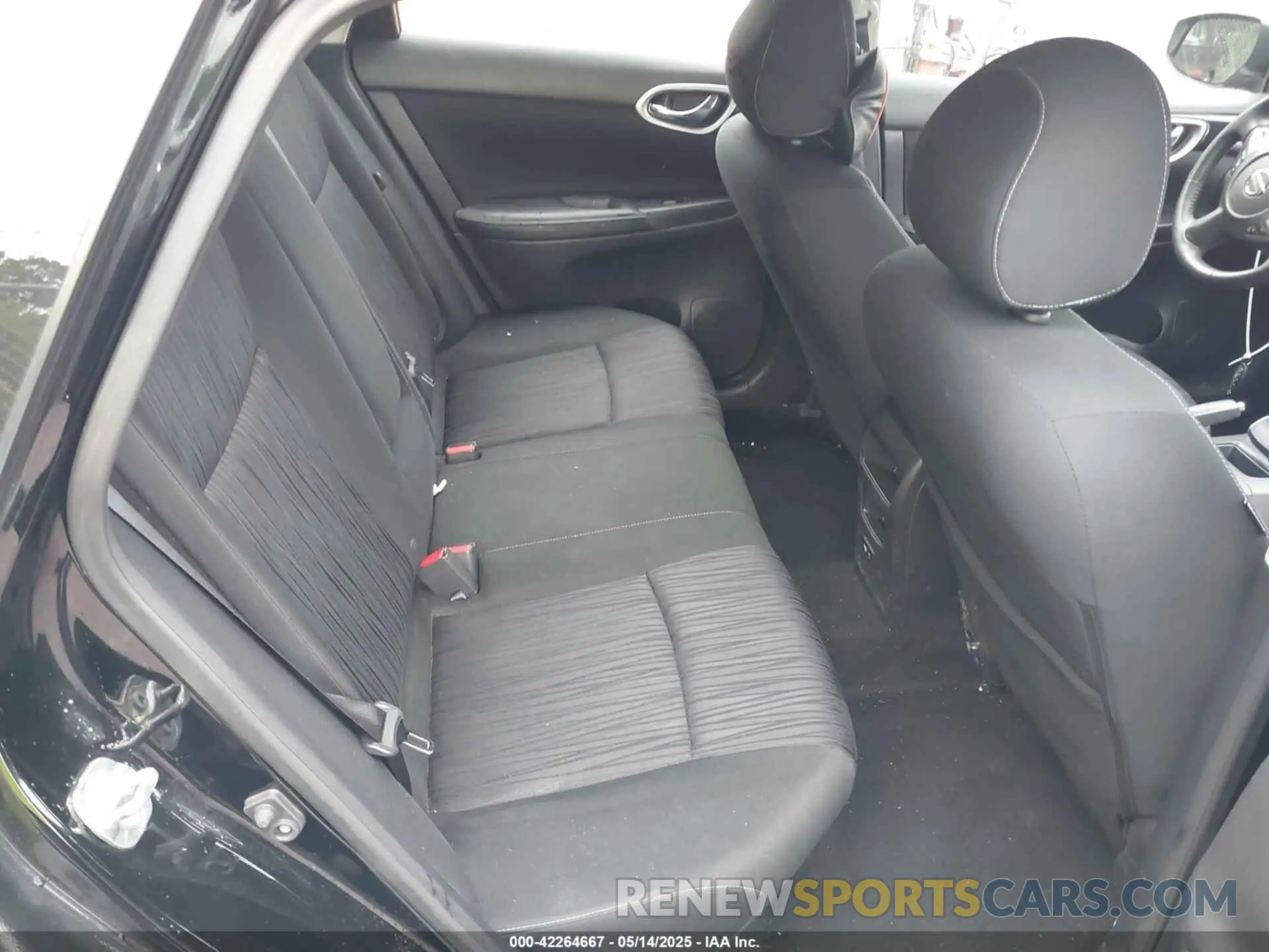 8 fotografías del automóvil dañado 3N1AB7AP6KY416200 NISSAN SENTRA 2019
