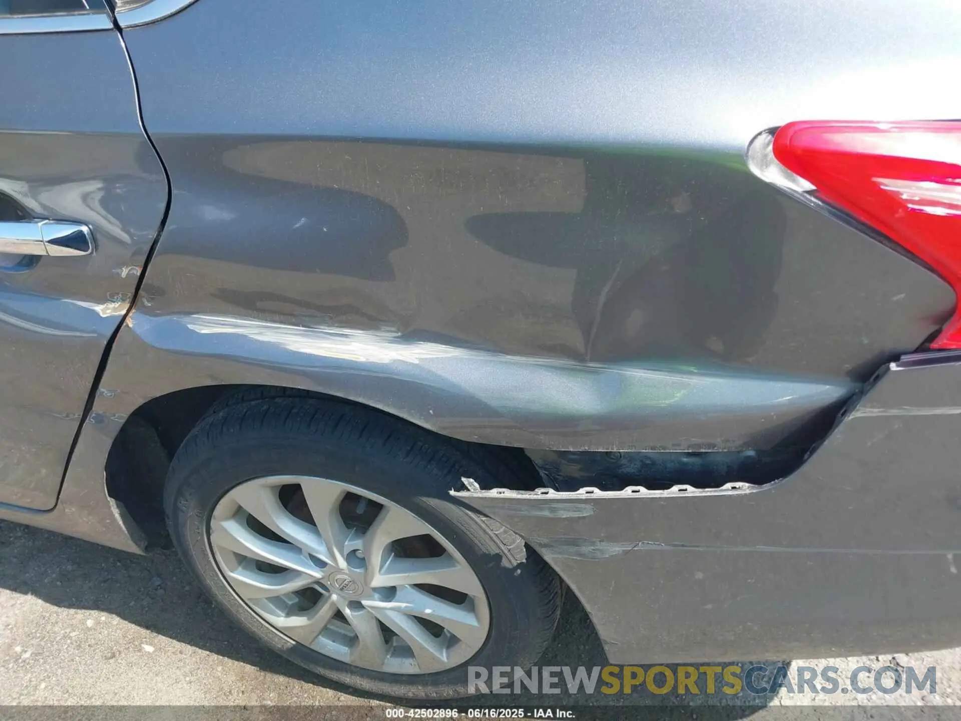 6 fotografías del automóvil dañado 3N1AB7AP6KY429433 NISSAN SENTRA 2019