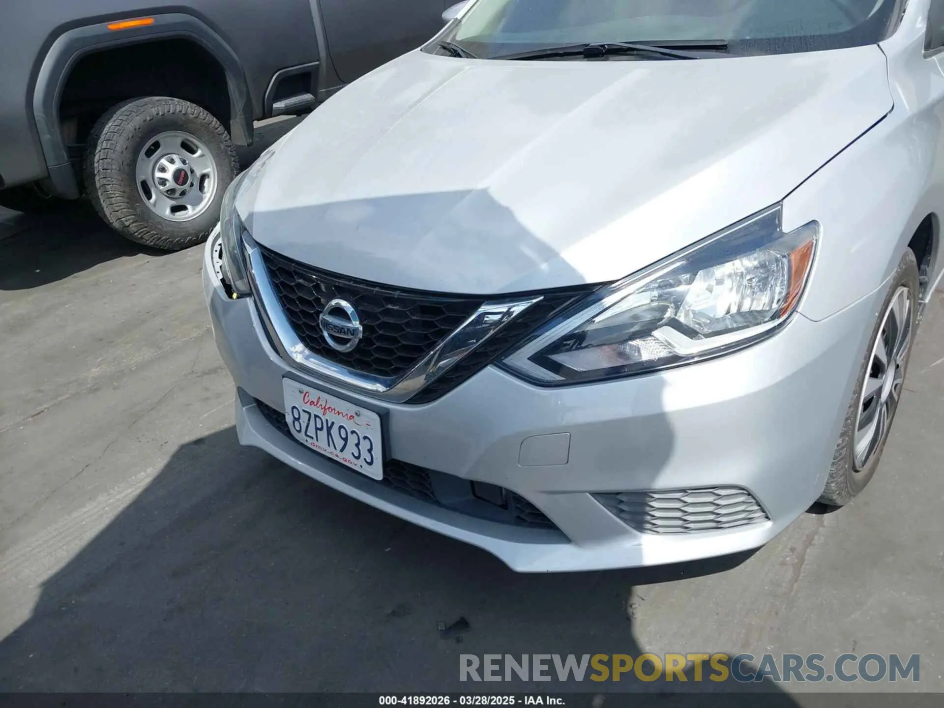 13 fotografías del automóvil dañado 3N1AB7AP6KY432493 NISSAN SENTRA 2019