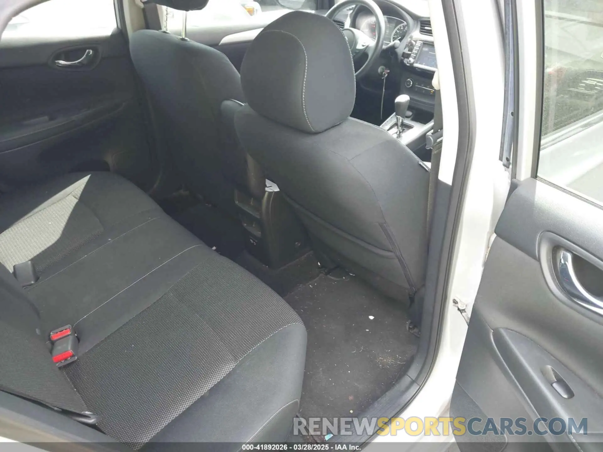 8 fotografías del automóvil dañado 3N1AB7AP6KY432493 NISSAN SENTRA 2019