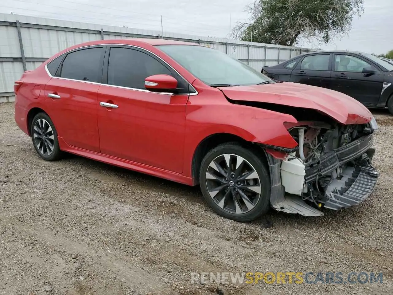 4 fotografías del automóvil dañado 3N1AB7AP6KY439265 NISSAN SENTRA 2019