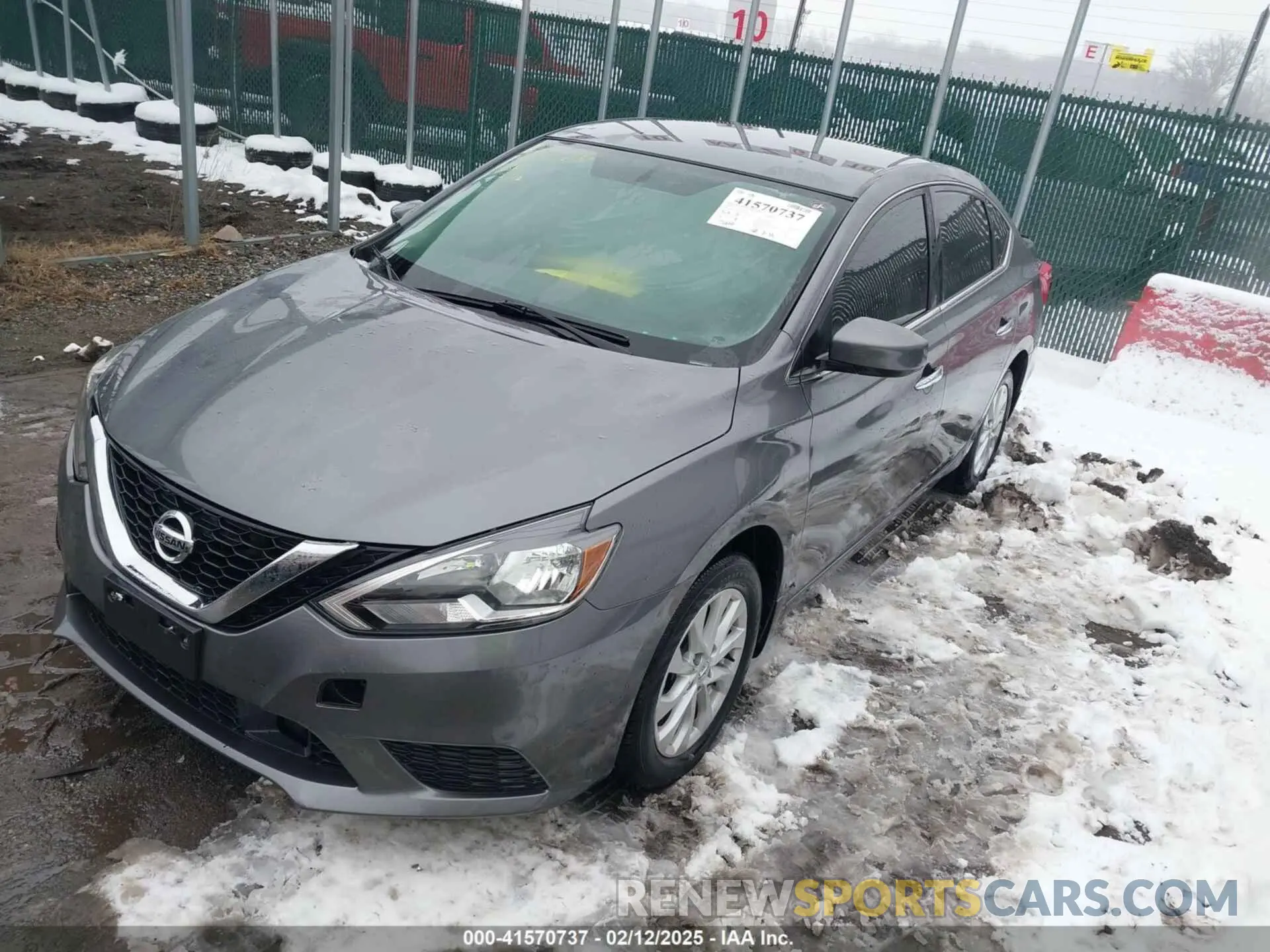 2 fotografías del automóvil dañado 3N1AB7AP7KL604088 NISSAN SENTRA 2019