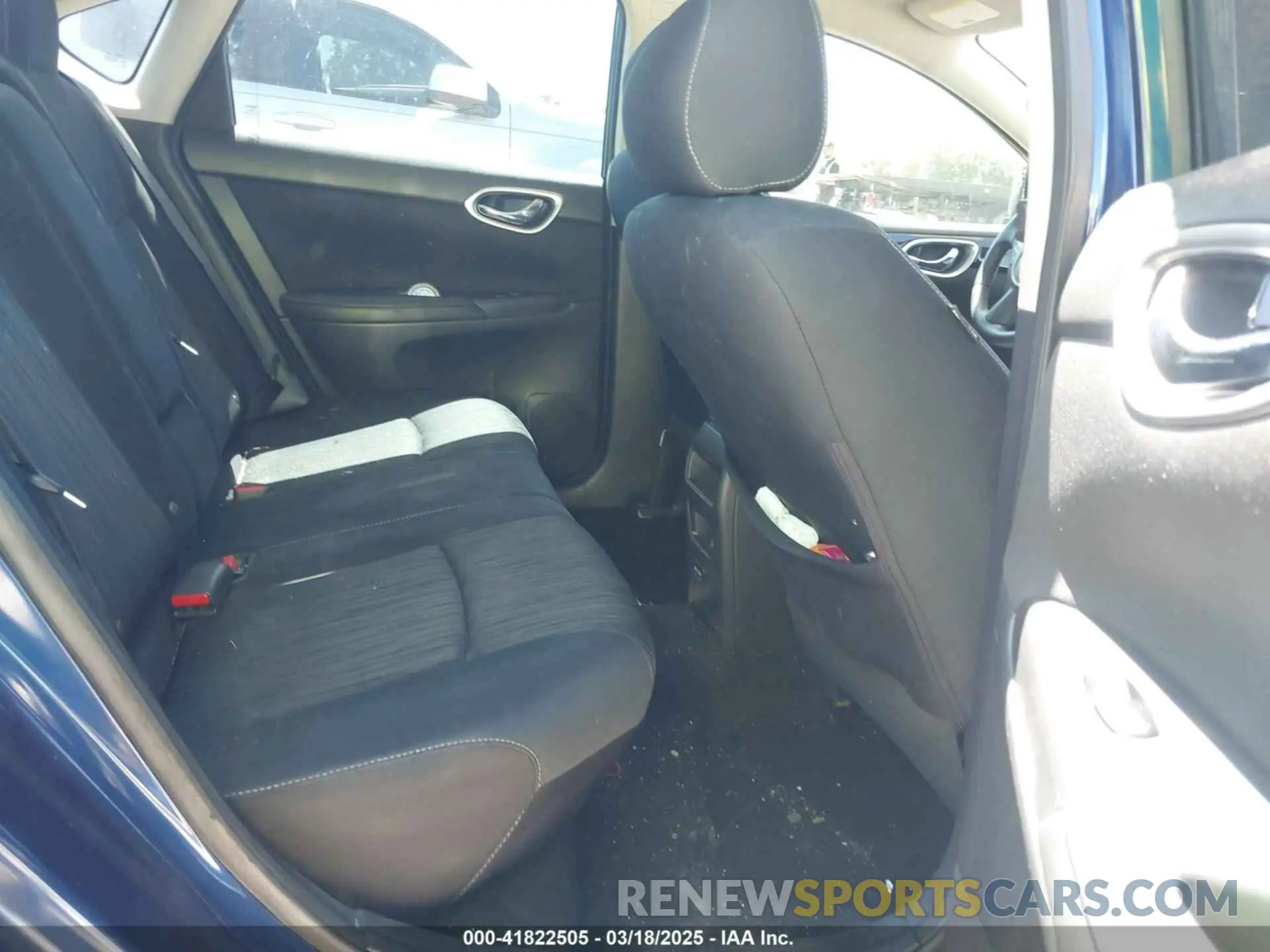 8 fotografías del automóvil dañado 3N1AB7AP7KL604611 NISSAN SENTRA 2019