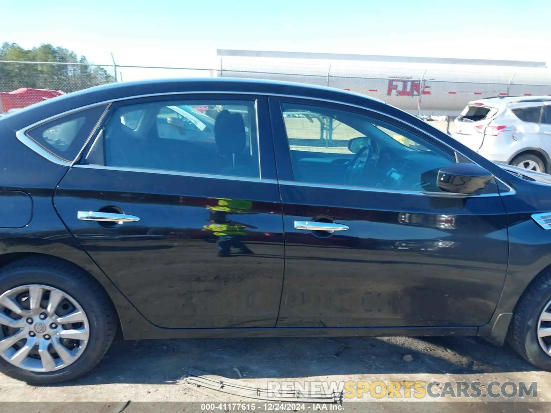 13 fotografías del automóvil dañado 3N1AB7AP7KY210335 NISSAN SENTRA 2019