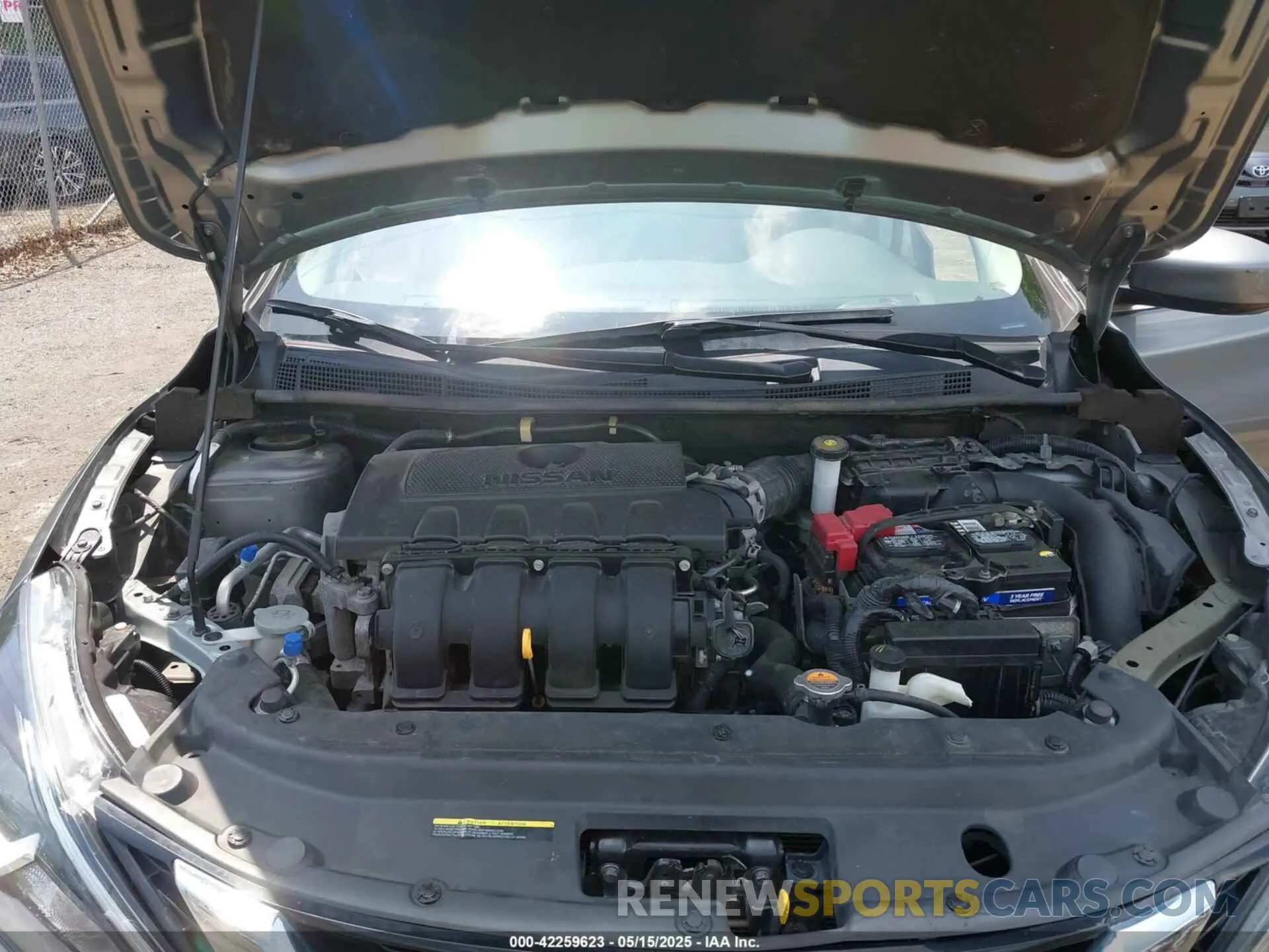 10 fotografías del automóvil dañado 3N1AB7AP7KY212778 NISSAN SENTRA 2019