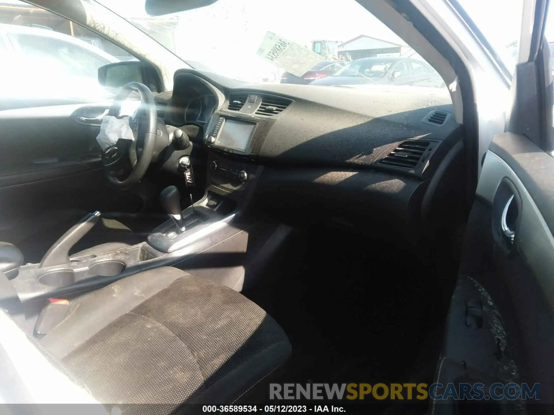 5 fotografías del automóvil dañado 3N1AB7AP7KY221674 NISSAN SENTRA 2019