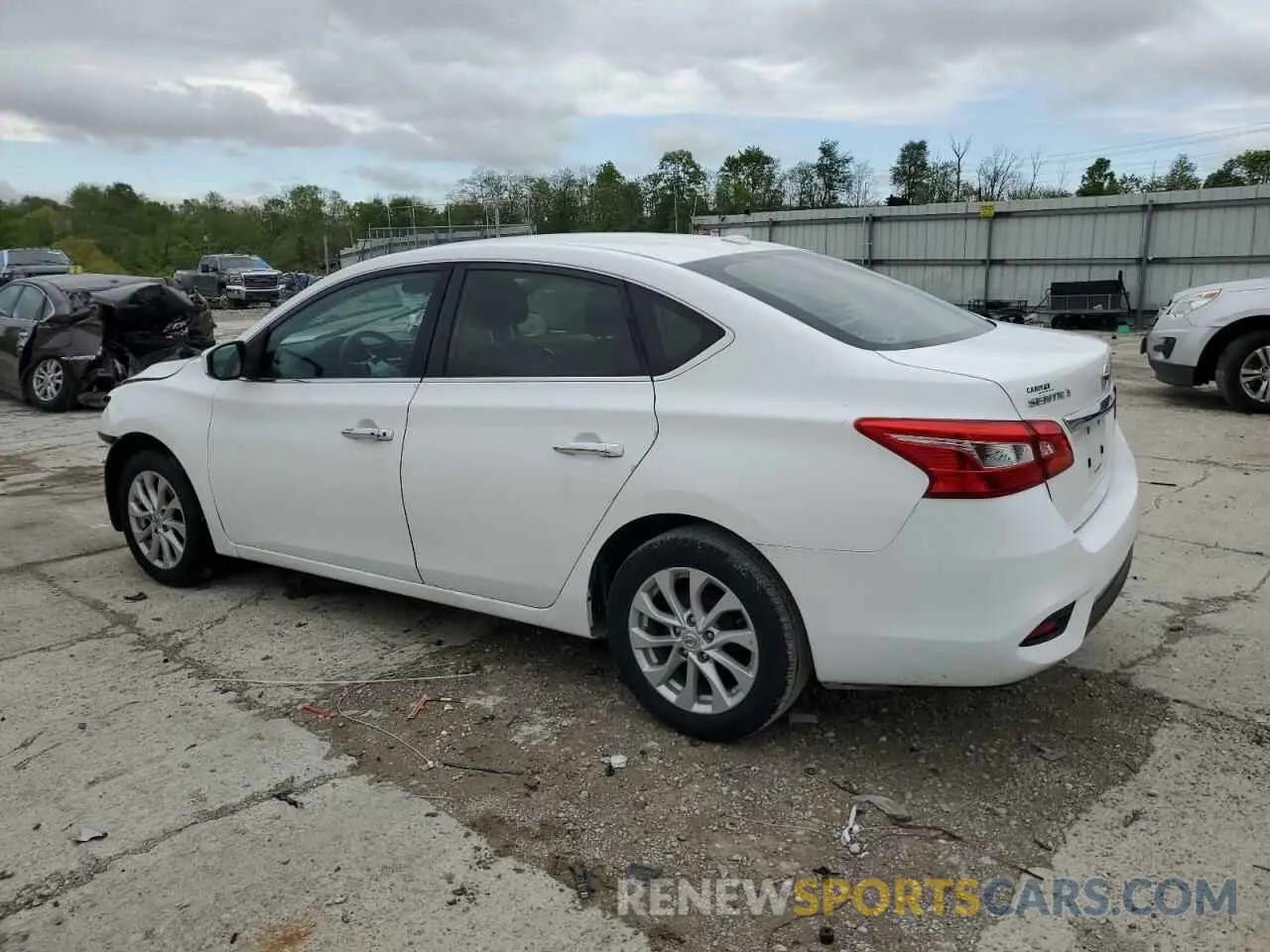 2 fotografías del automóvil dañado 3N1AB7AP7KY259650 NISSAN SENTRA 2019