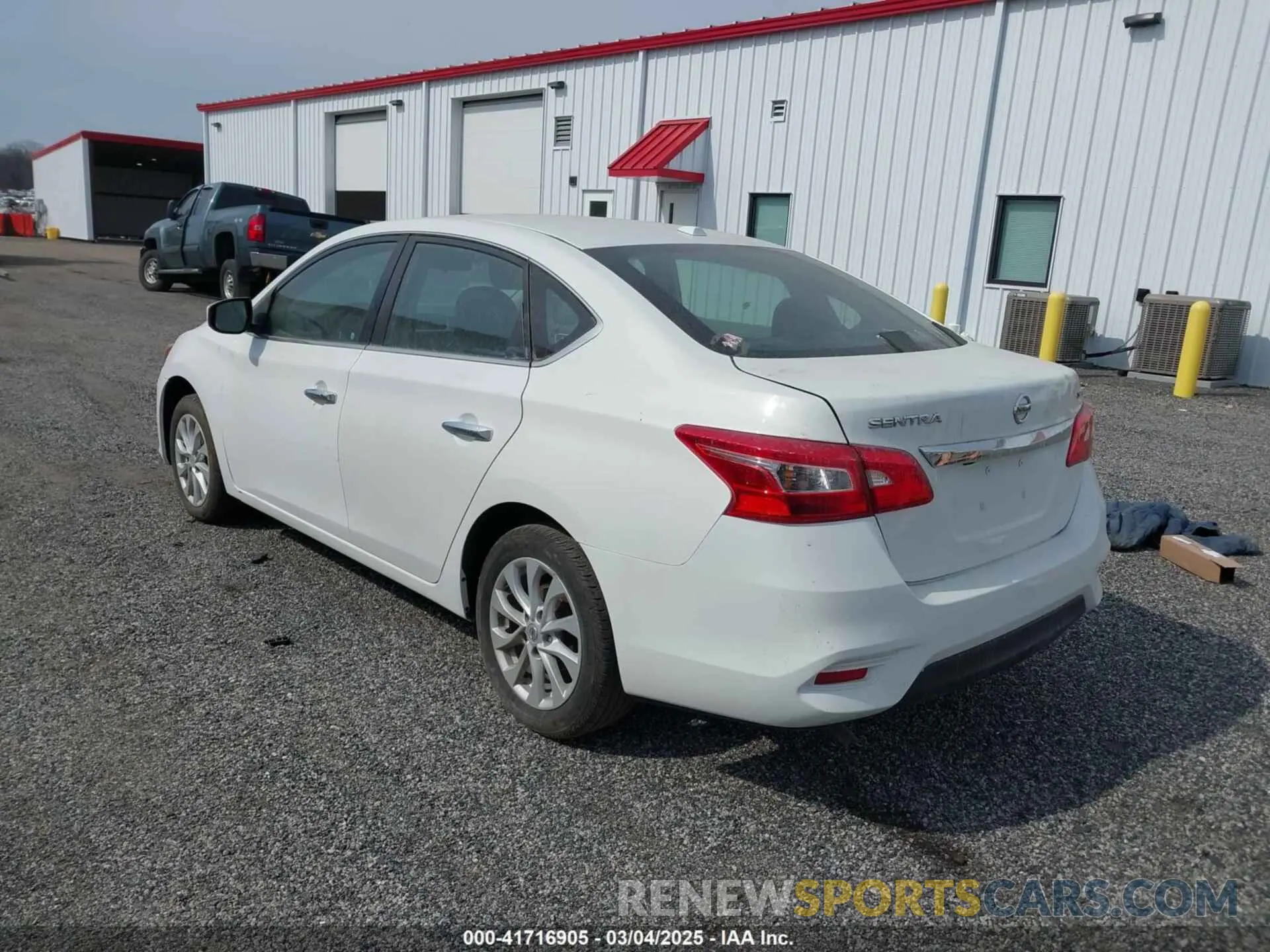 3 fotografías del automóvil dañado 3N1AB7AP7KY261205 NISSAN SENTRA 2019