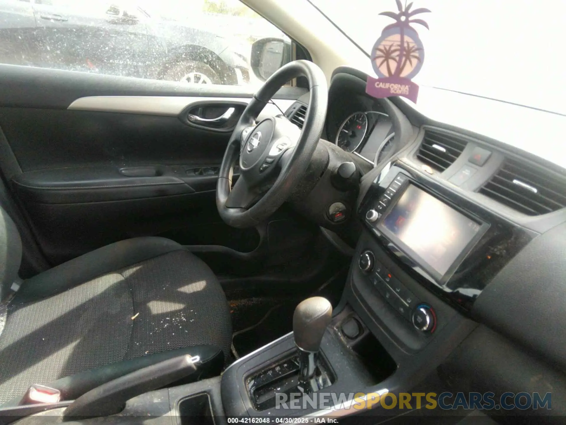 5 fotografías del automóvil dañado 3N1AB7AP7KY276304 NISSAN SENTRA 2019