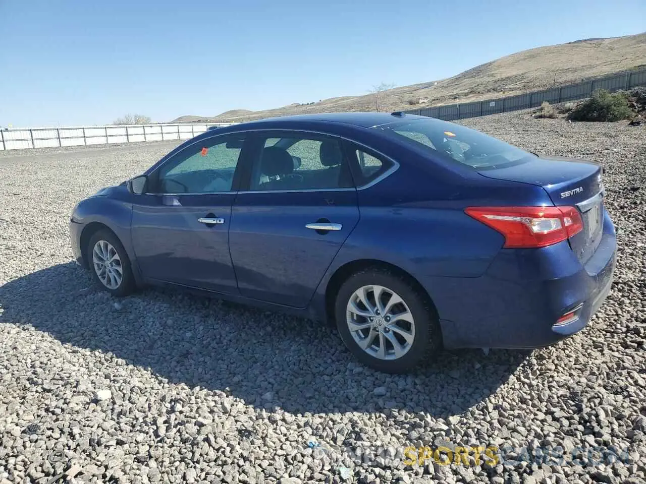 2 fotografías del automóvil dañado 3N1AB7AP7KY286105 NISSAN SENTRA 2019