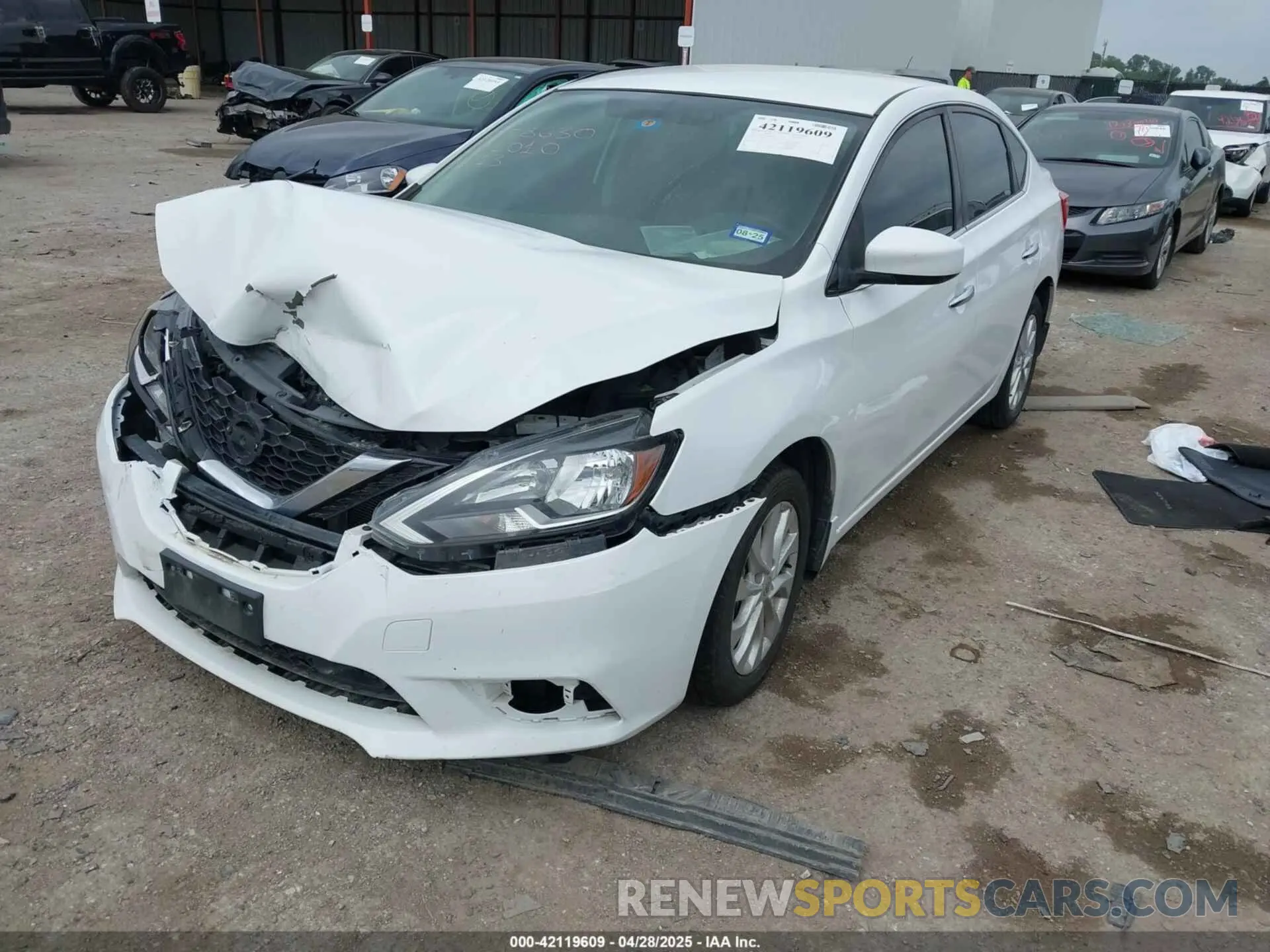 2 fotografías del automóvil dañado 3N1AB7AP7KY301010 NISSAN SENTRA 2019
