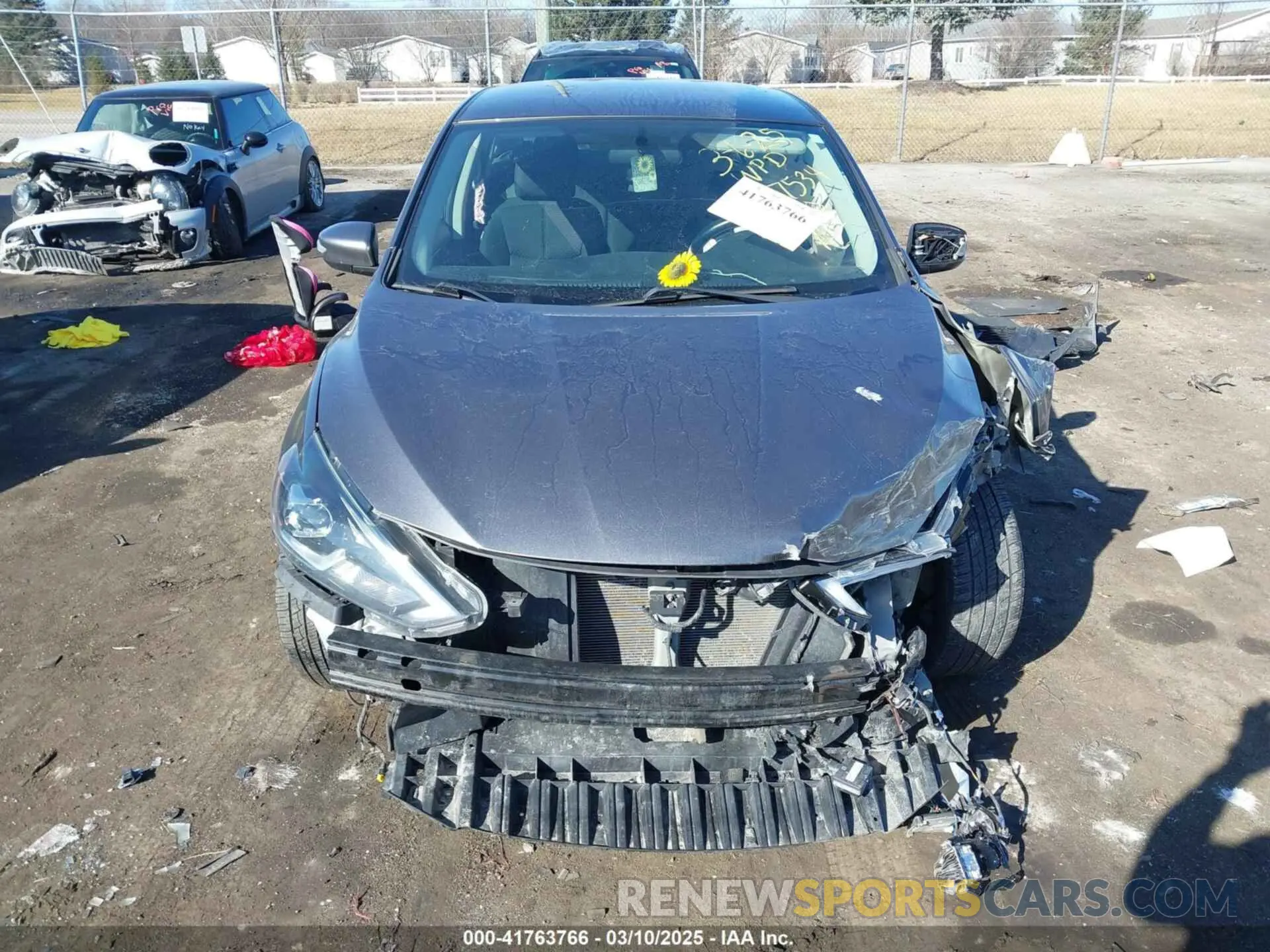 12 fotografías del automóvil dañado 3N1AB7AP7KY347534 NISSAN SENTRA 2019