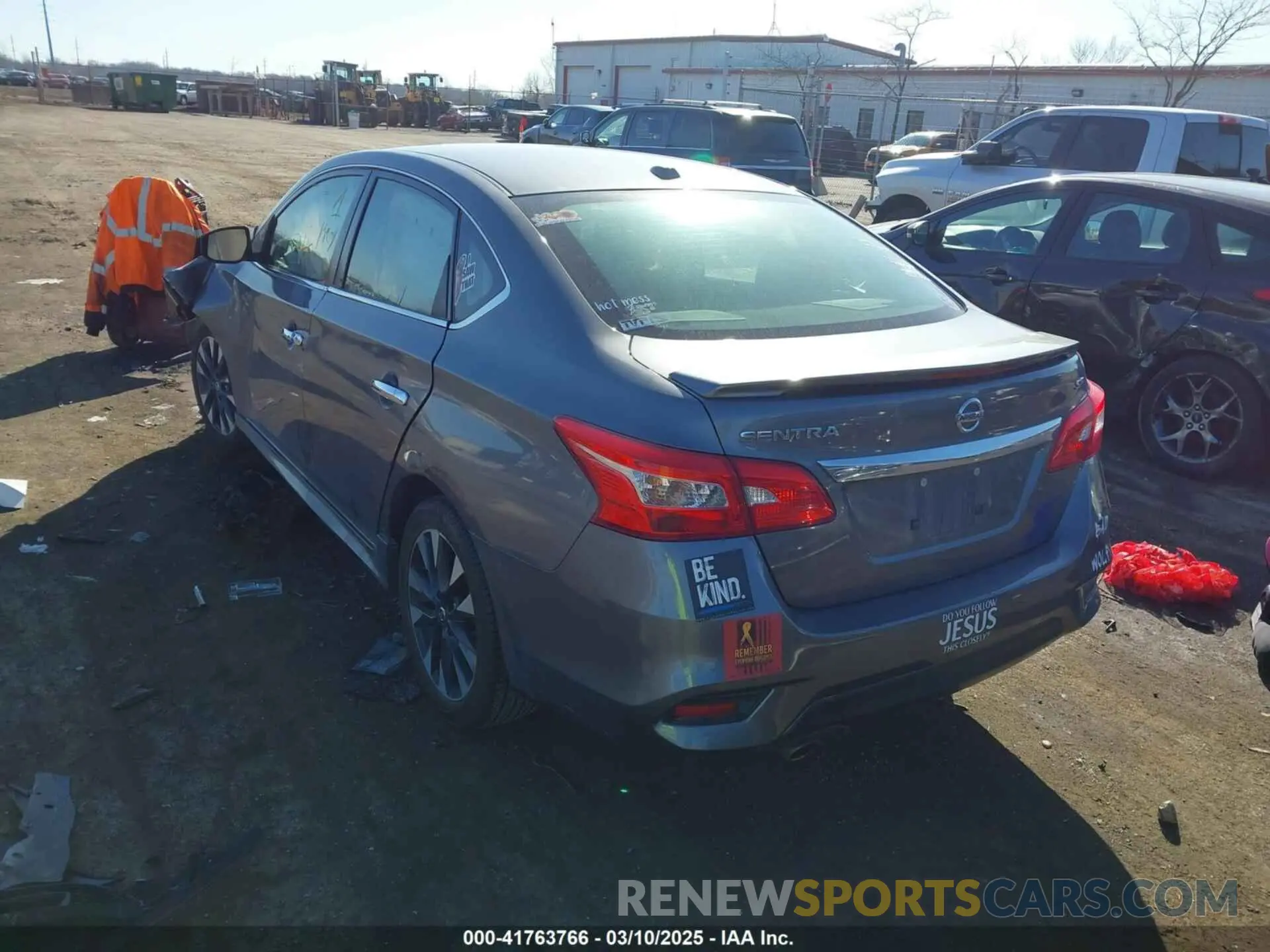 3 fotografías del automóvil dañado 3N1AB7AP7KY347534 NISSAN SENTRA 2019