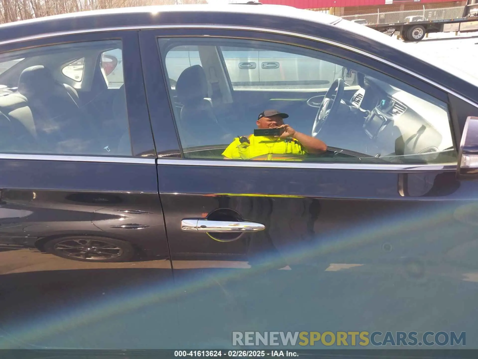 13 fotografías del automóvil dañado 3N1AB7AP7KY371641 NISSAN SENTRA 2019