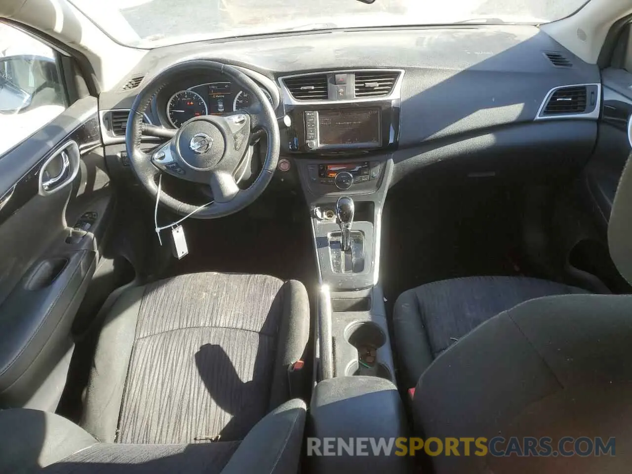 8 fotografías del automóvil dañado 3N1AB7AP7KY373907 NISSAN SENTRA 2019