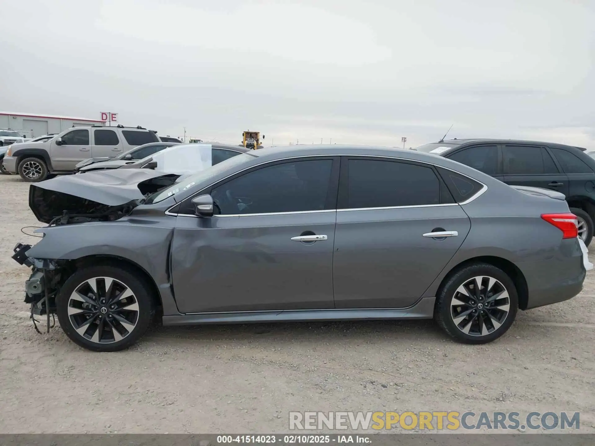 13 fotografías del automóvil dañado 3N1AB7AP7KY396877 NISSAN SENTRA 2019