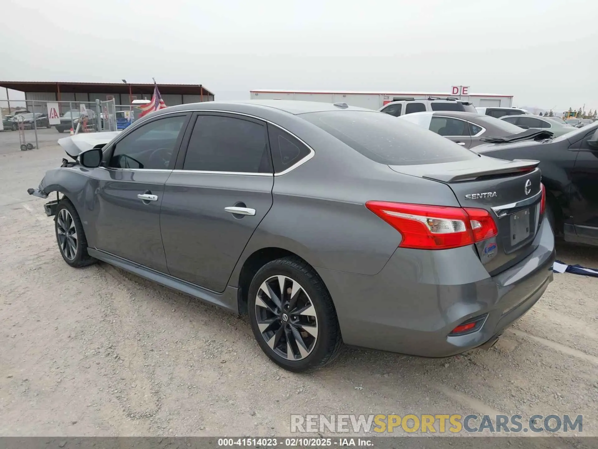 3 fotografías del automóvil dañado 3N1AB7AP7KY396877 NISSAN SENTRA 2019