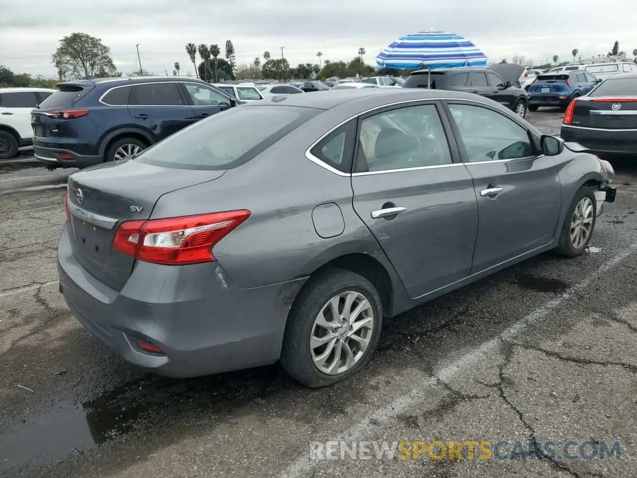 3 fotografías del automóvil dañado 3N1AB7AP7KY401723 NISSAN SENTRA 2019