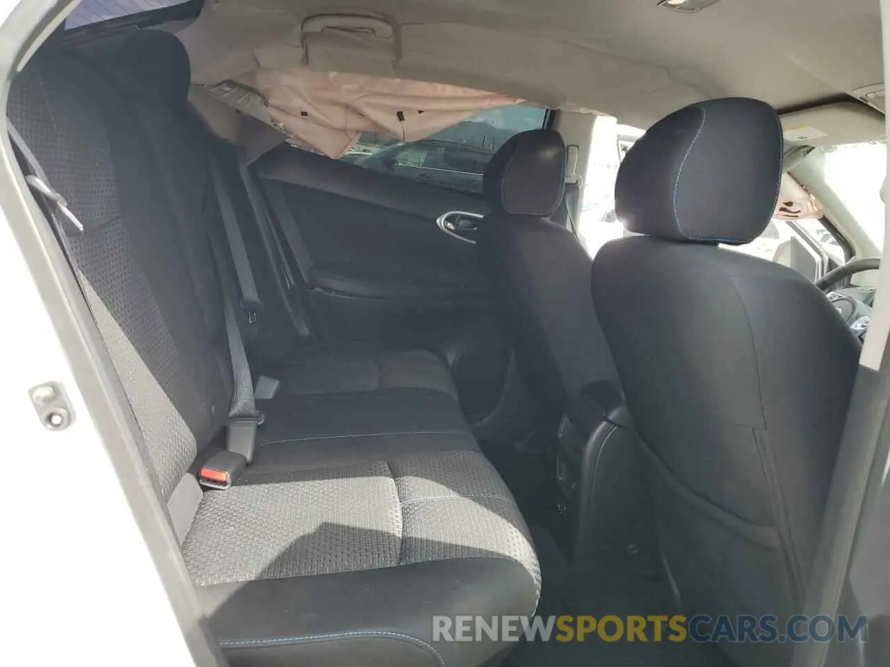 10 fotografías del automóvil dañado 3N1AB7AP7KY421440 NISSAN SENTRA 2019