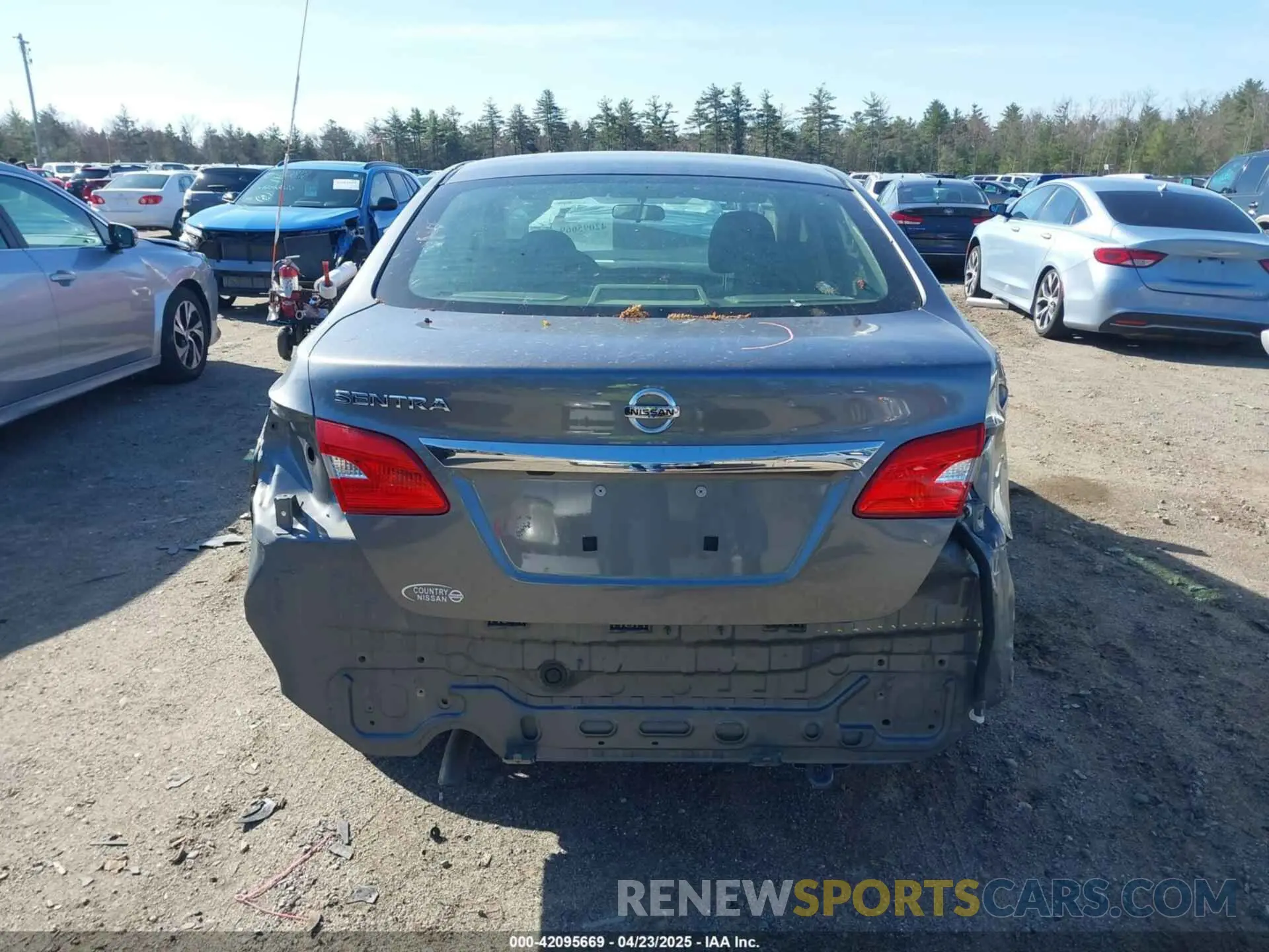 17 fotografías del automóvil dañado 3N1AB7AP7KY434981 NISSAN SENTRA 2019