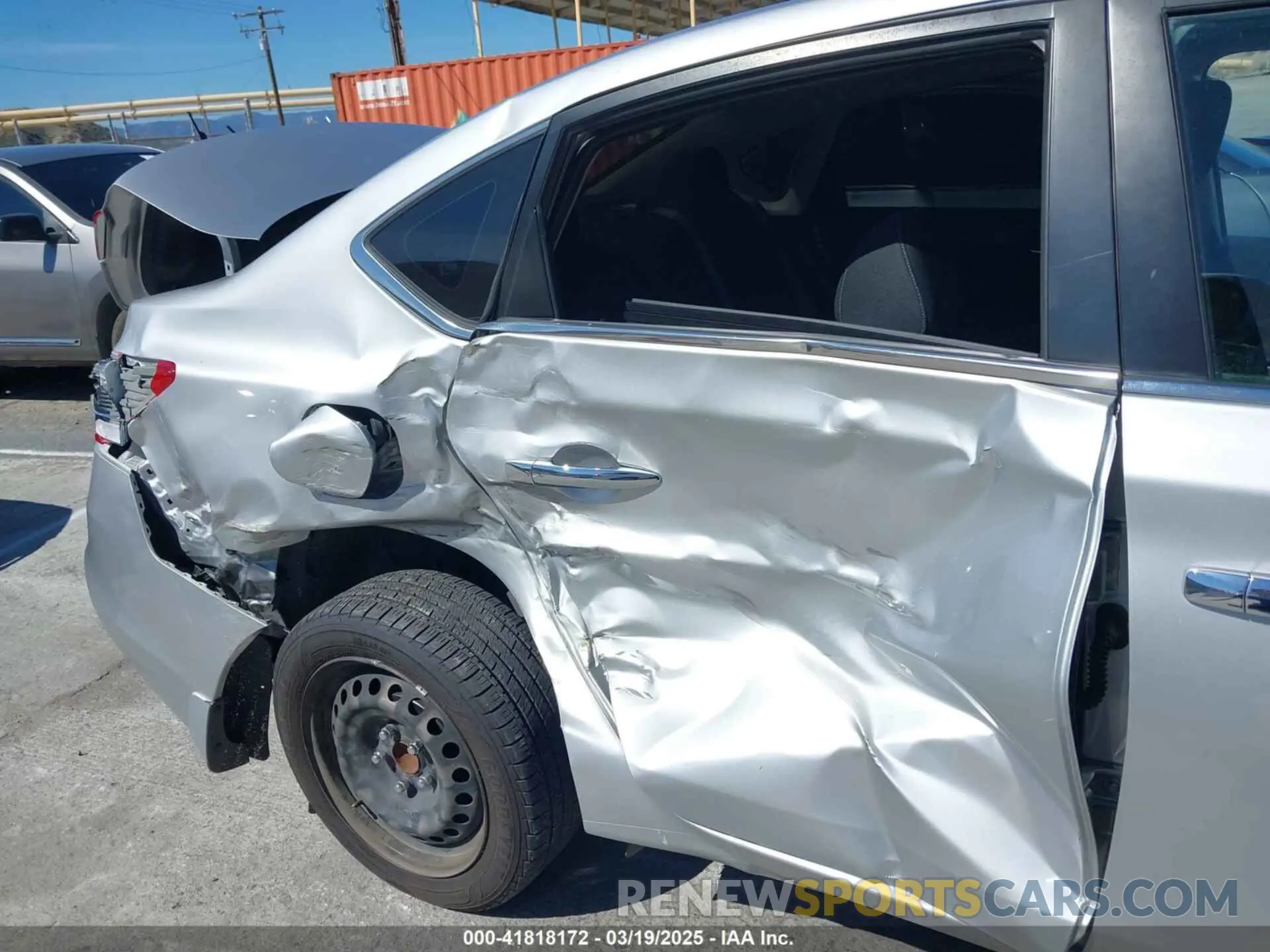 6 fotografías del automóvil dañado 3N1AB7AP7KY445558 NISSAN SENTRA 2019