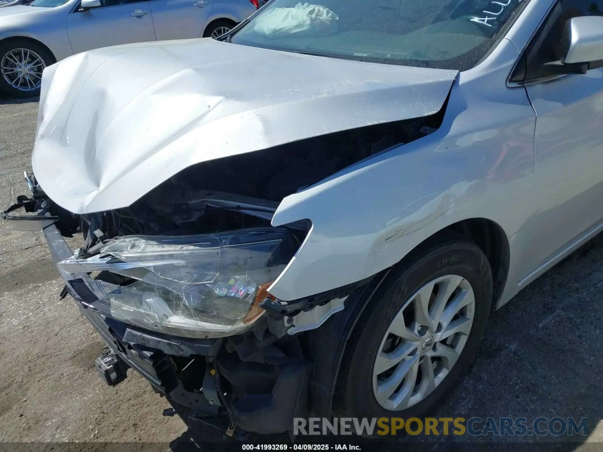 18 fotografías del automóvil dañado 3N1AB7AP7KY454843 NISSAN SENTRA 2019