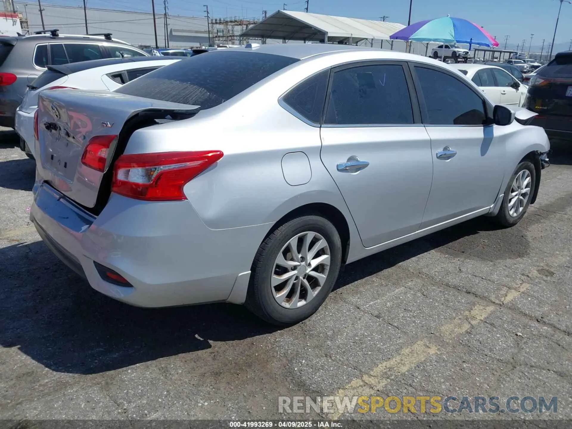 4 fotografías del automóvil dañado 3N1AB7AP7KY454843 NISSAN SENTRA 2019