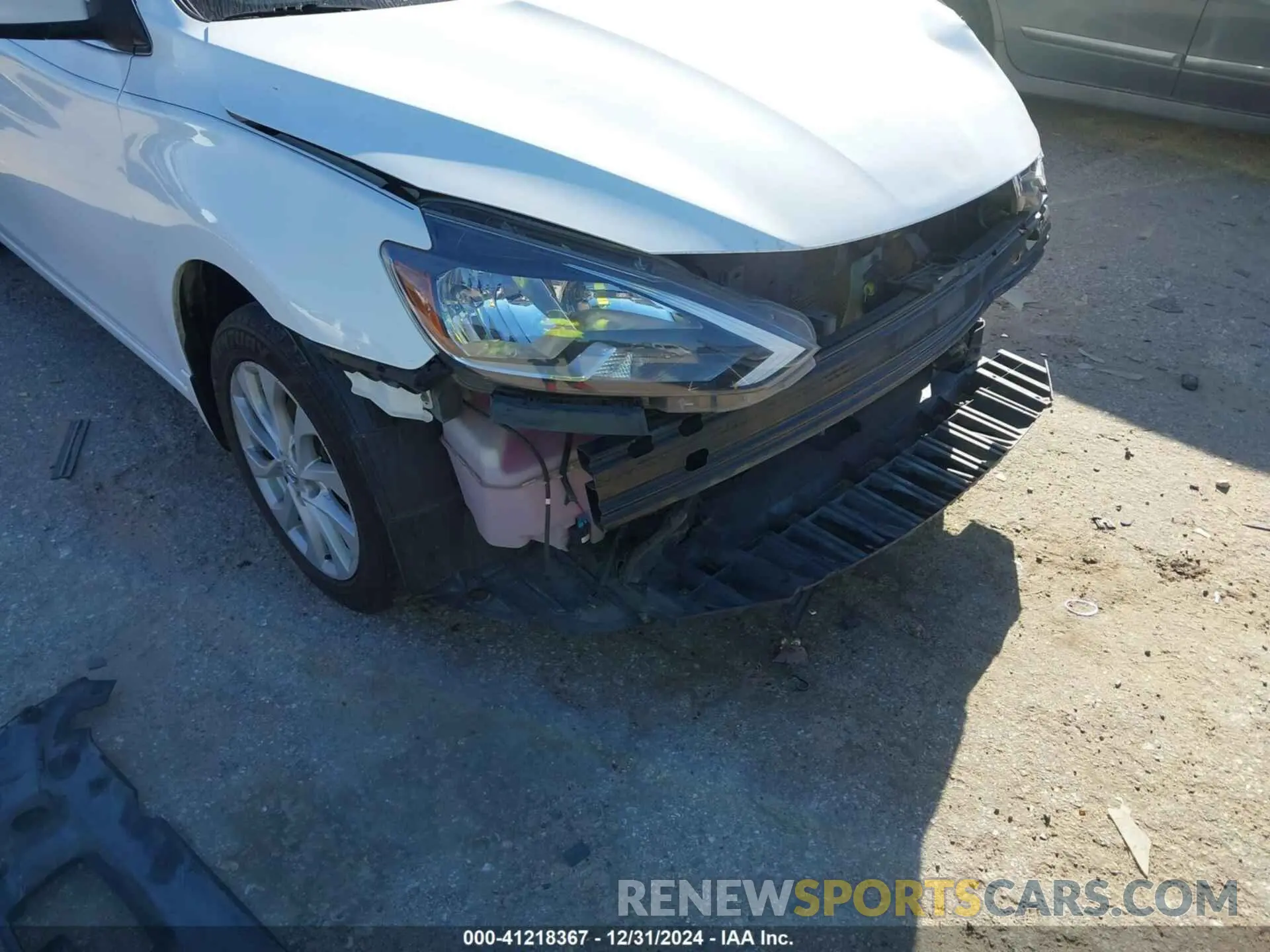 18 fotografías del automóvil dañado 3N1AB7AP8KY217231 NISSAN SENTRA 2019