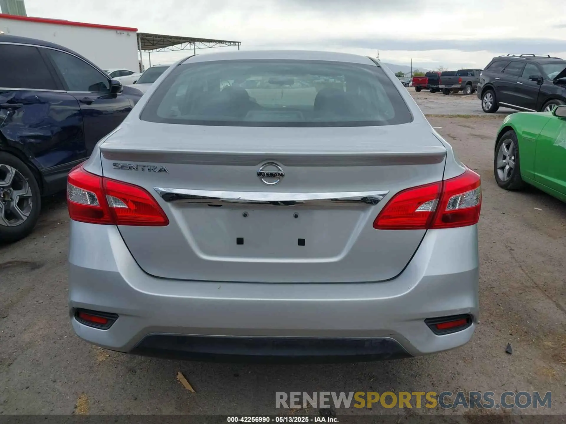16 fotografías del automóvil dañado 3N1AB7AP8KY222879 NISSAN SENTRA 2019
