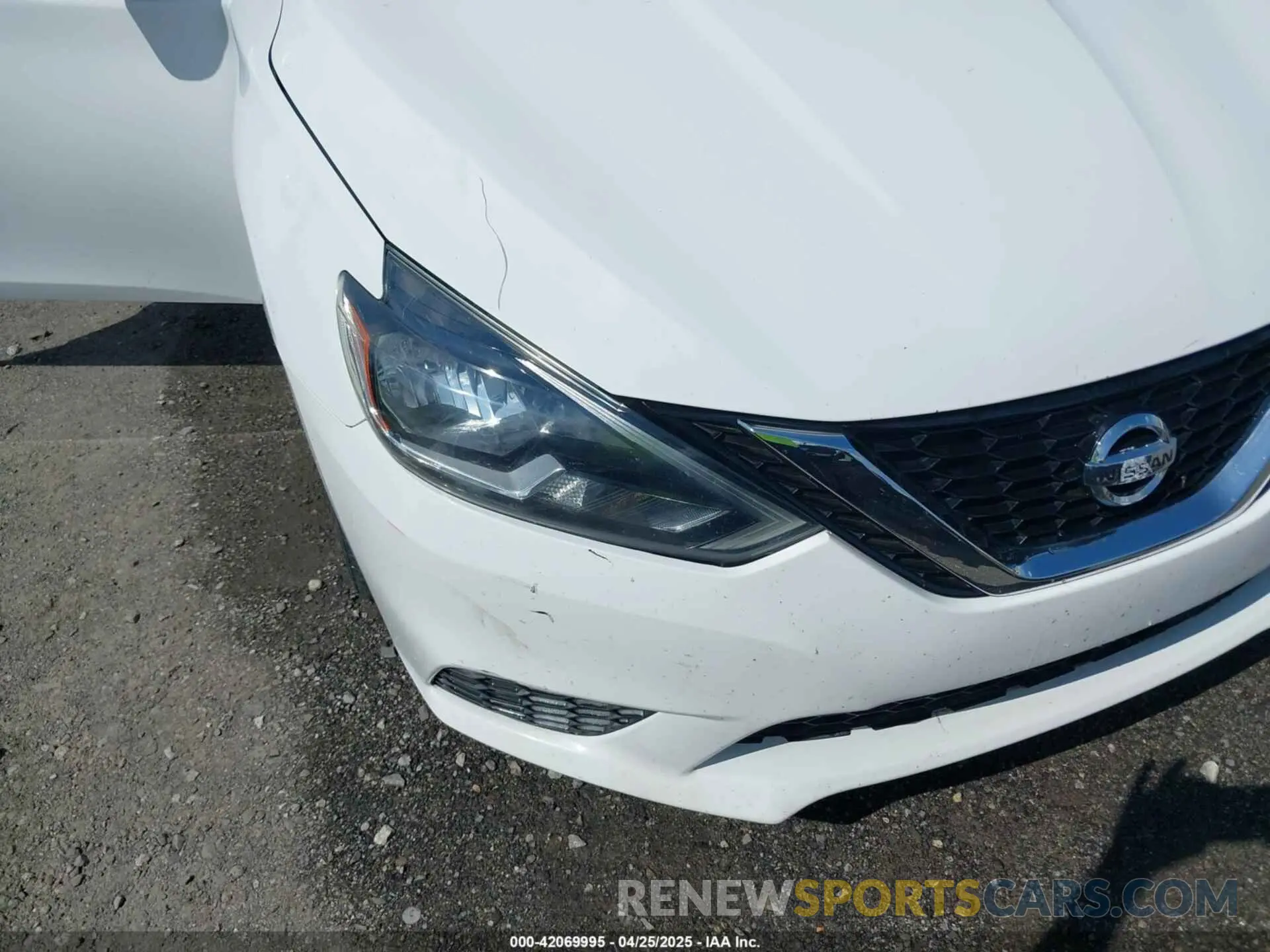 6 fotografías del automóvil dañado 3N1AB7AP8KY237172 NISSAN SENTRA 2019
