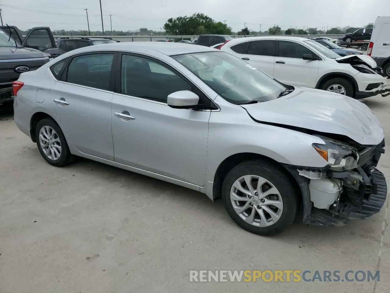 4 fotografías del automóvil dañado 3N1AB7AP8KY281270 NISSAN SENTRA 2019