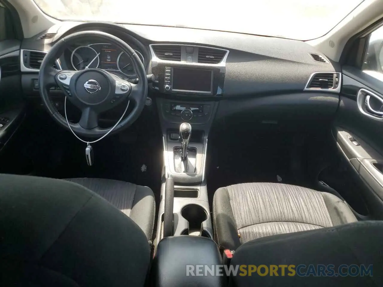 8 fotografías del automóvil dañado 3N1AB7AP8KY281270 NISSAN SENTRA 2019