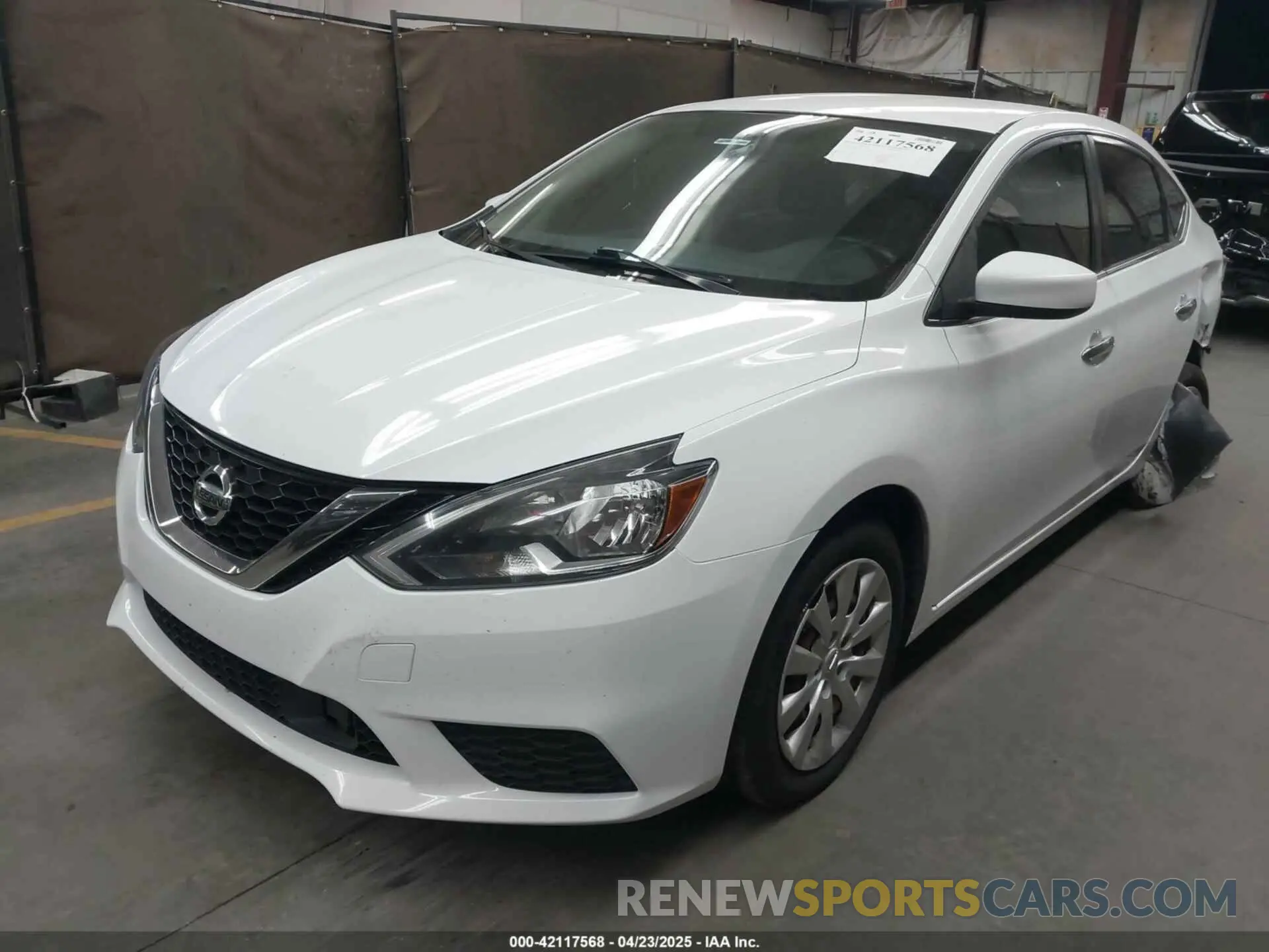 2 fotografías del automóvil dañado 3N1AB7AP8KY302182 NISSAN SENTRA 2019