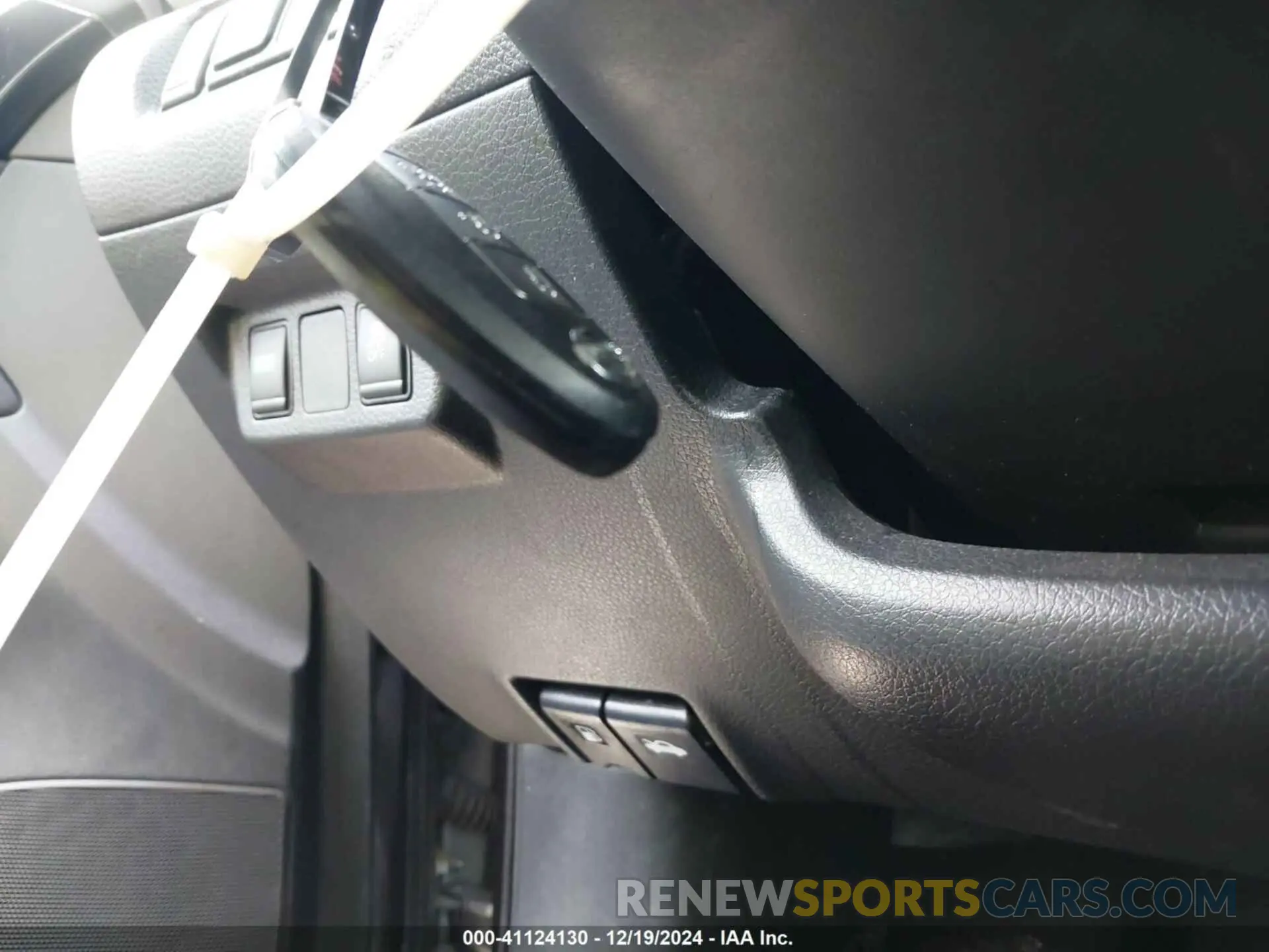 11 fotografías del automóvil dañado 3N1AB7AP8KY306989 NISSAN SENTRA 2019