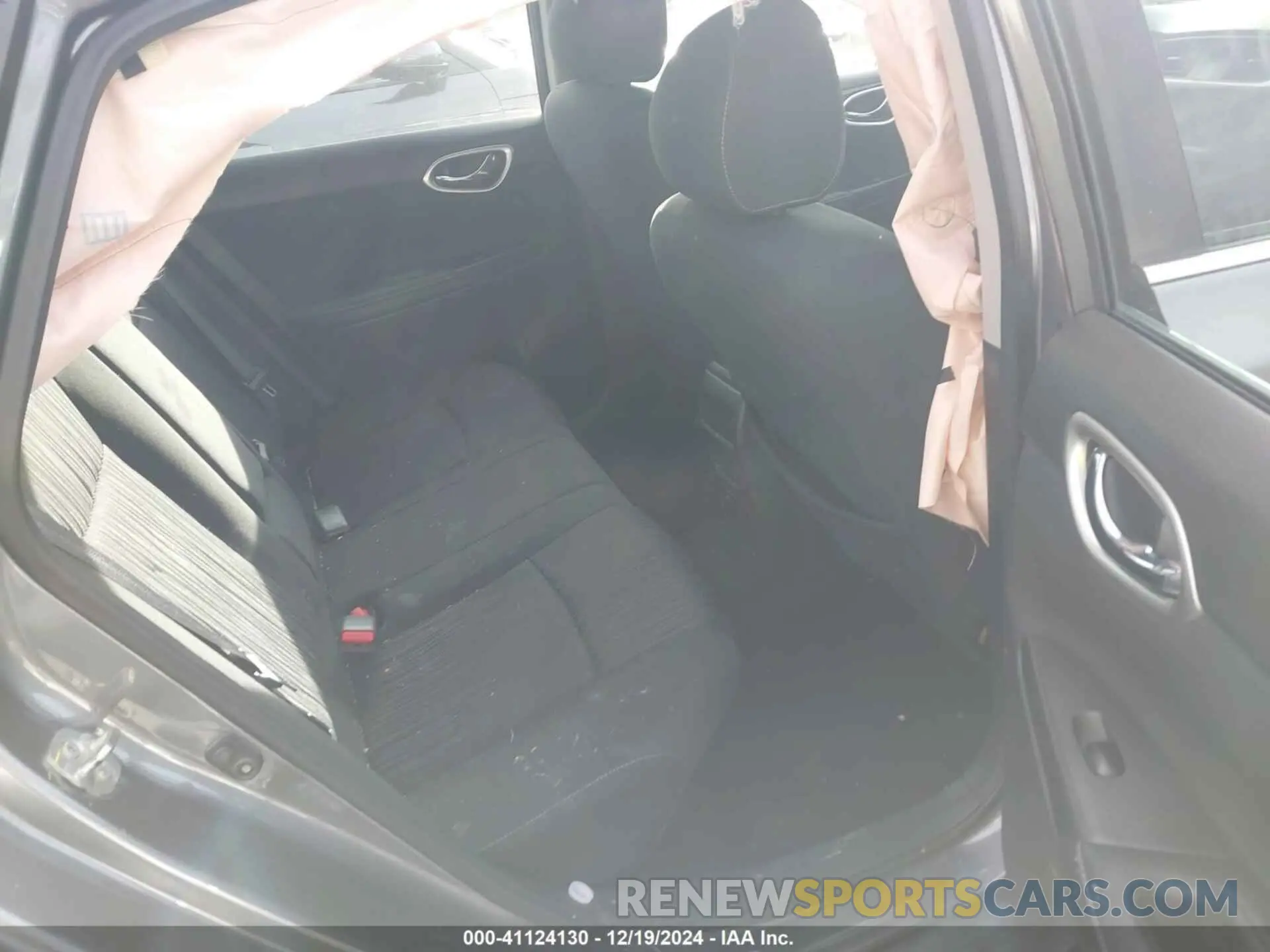 8 fotografías del automóvil dañado 3N1AB7AP8KY306989 NISSAN SENTRA 2019