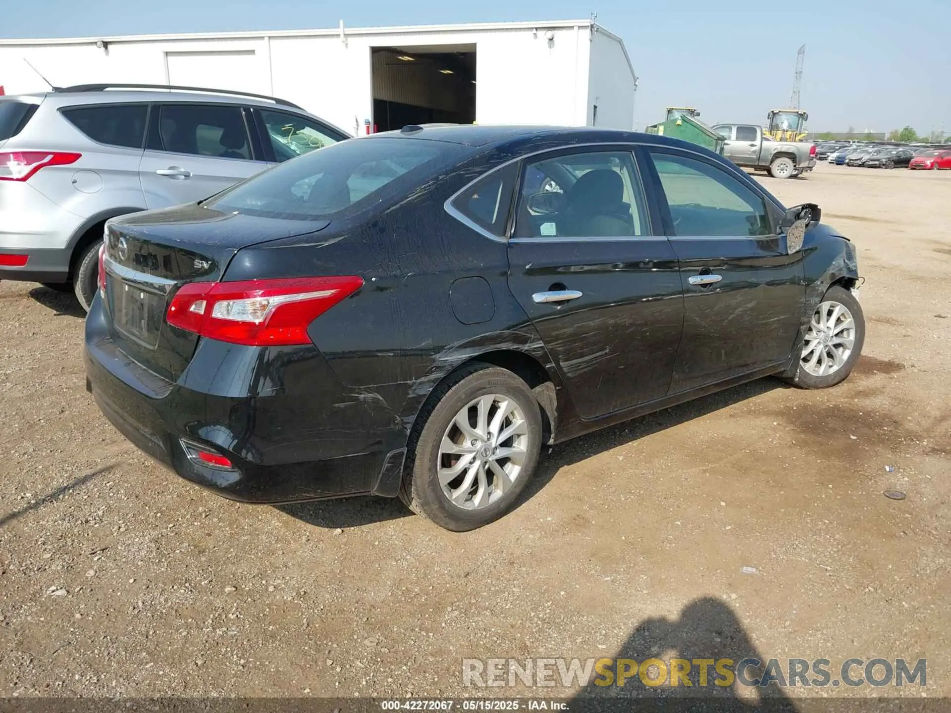 4 fotografías del automóvil dañado 3N1AB7AP8KY334372 NISSAN SENTRA 2019
