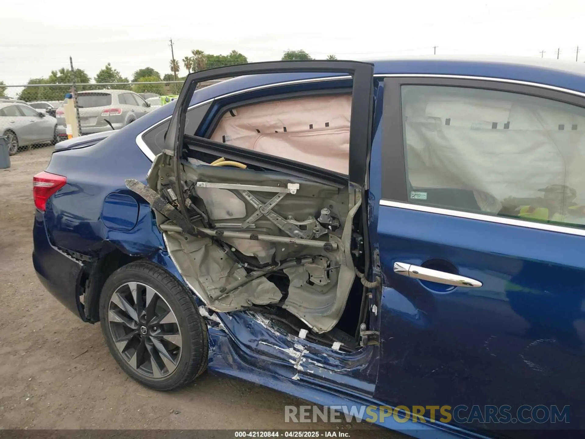 6 fotografías del automóvil dañado 3N1AB7AP8KY342231 NISSAN SENTRA 2019