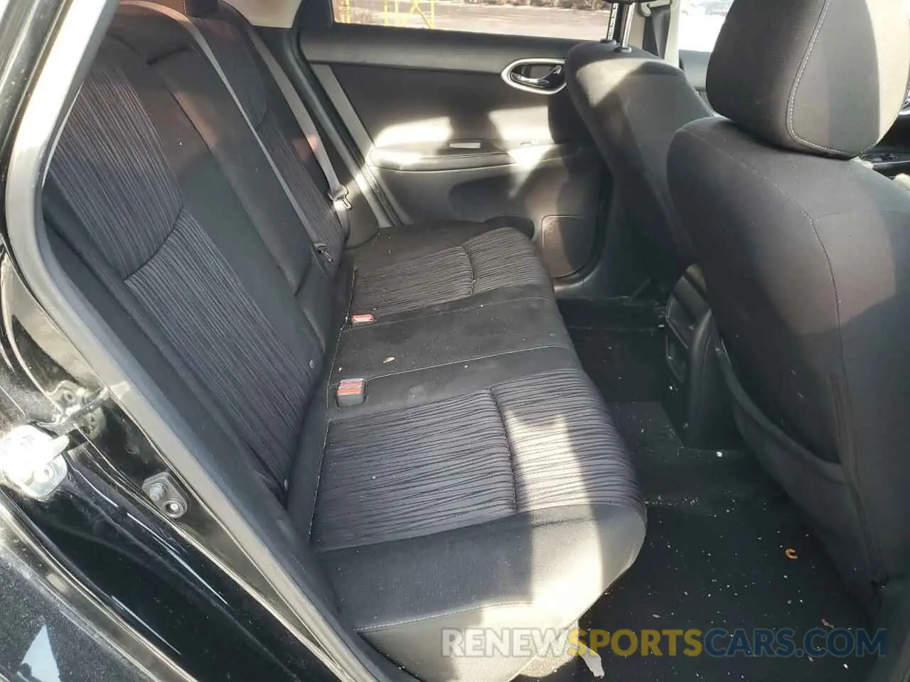 10 fotografías del automóvil dañado 3N1AB7AP8KY362642 NISSAN SENTRA 2019