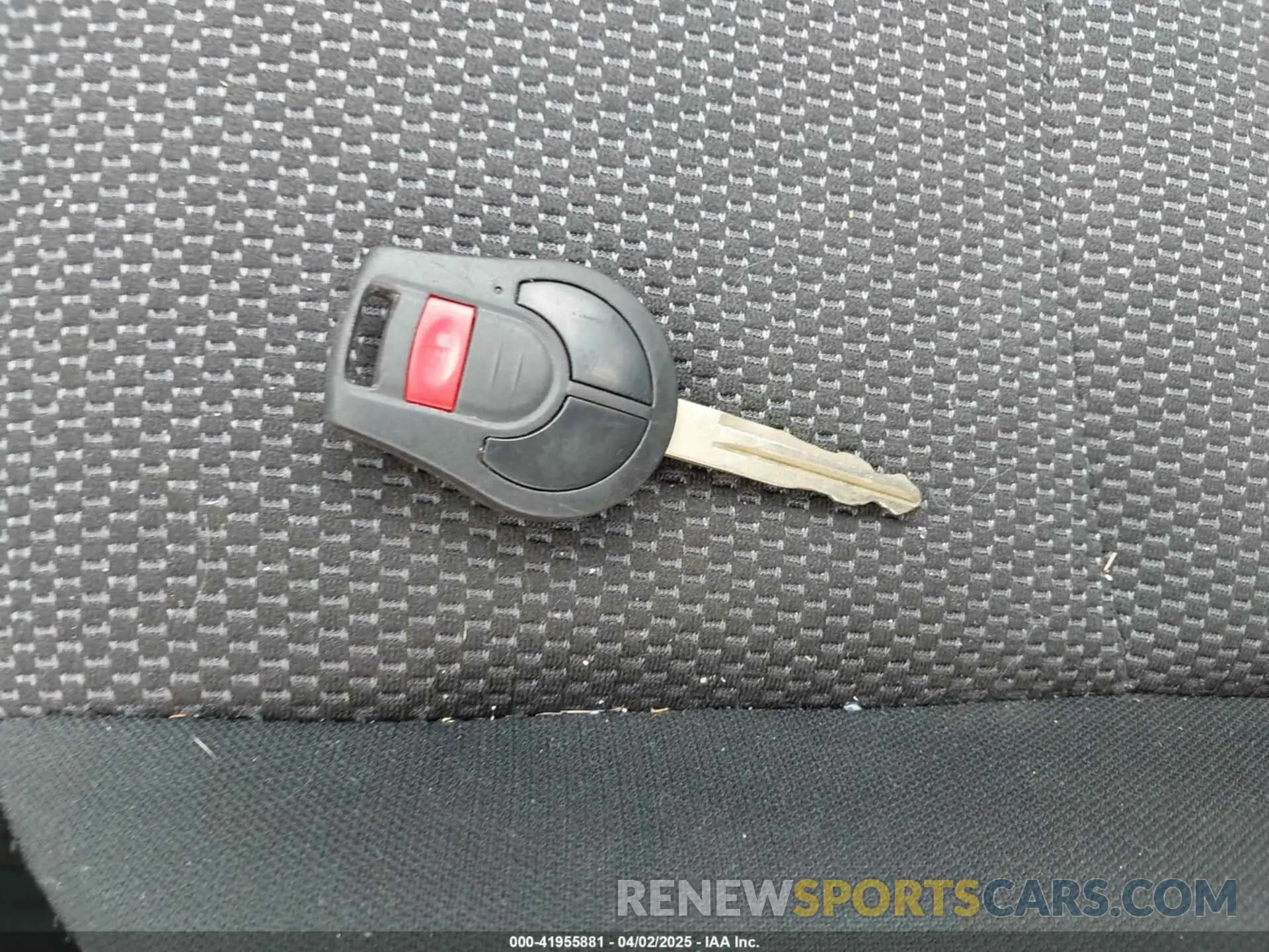 11 fotografías del automóvil dañado 3N1AB7AP8KY373723 NISSAN SENTRA 2019