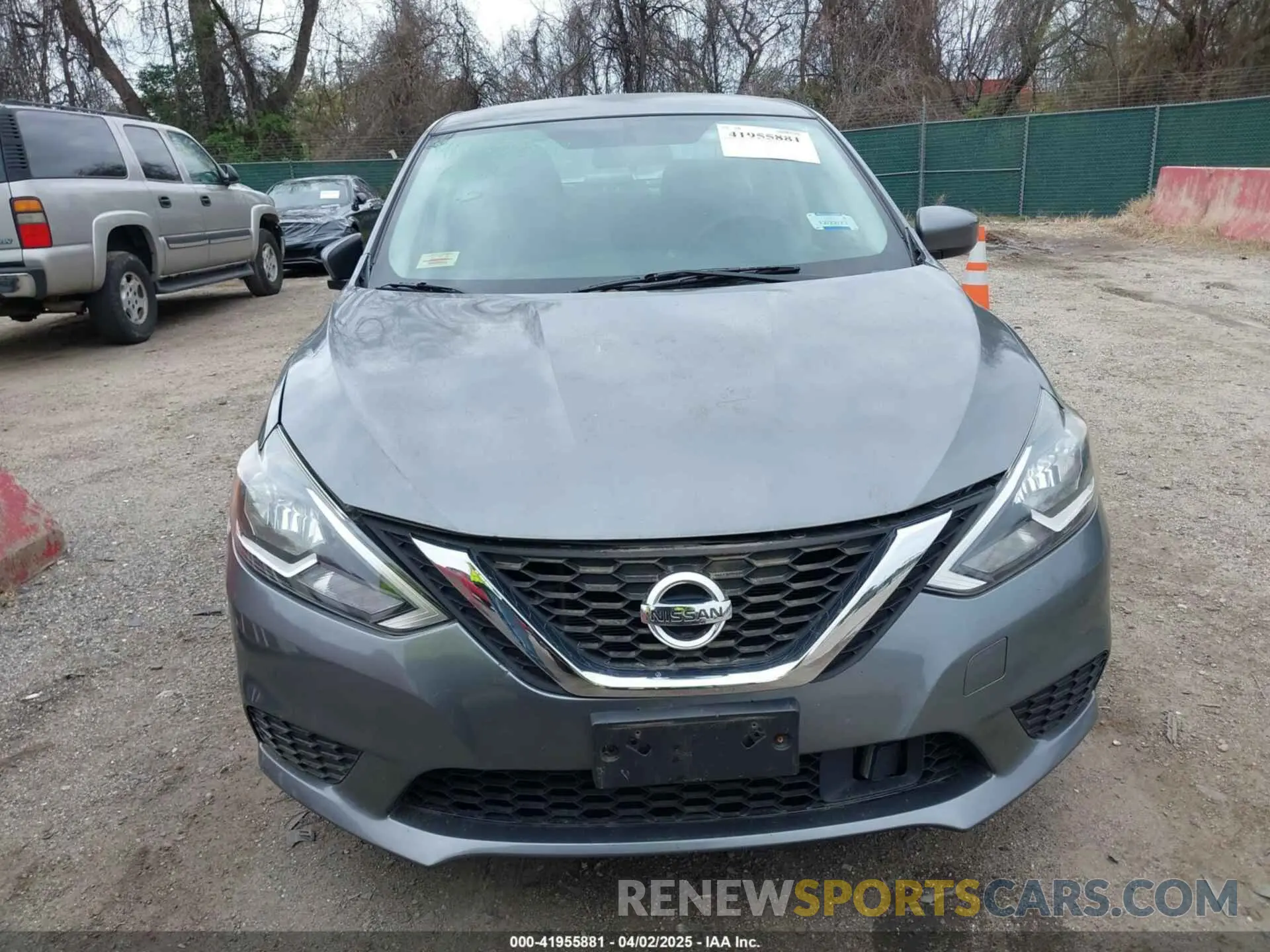 12 fotografías del automóvil dañado 3N1AB7AP8KY373723 NISSAN SENTRA 2019
