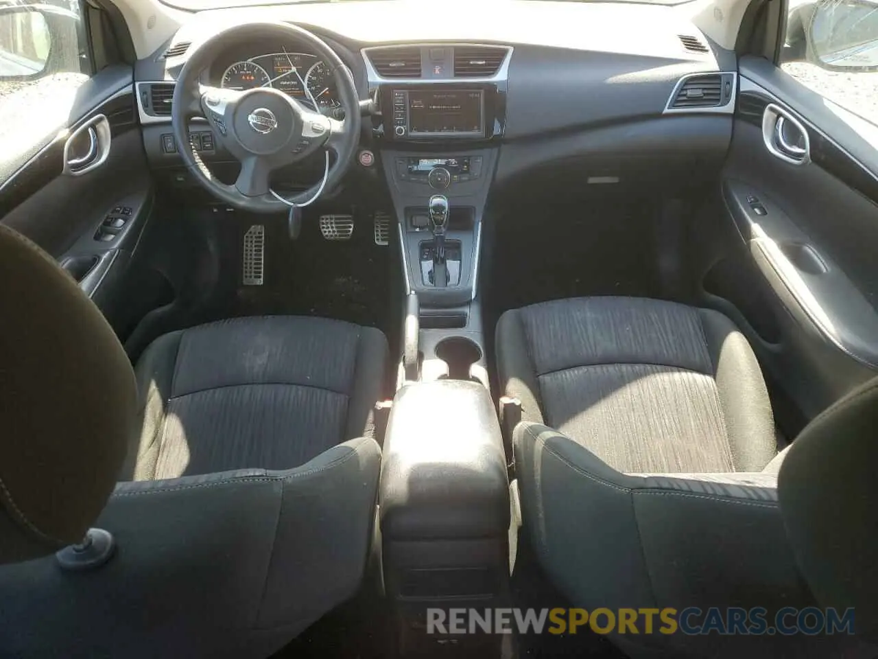 8 fotografías del automóvil dañado 3N1AB7AP8KY391834 NISSAN SENTRA 2019