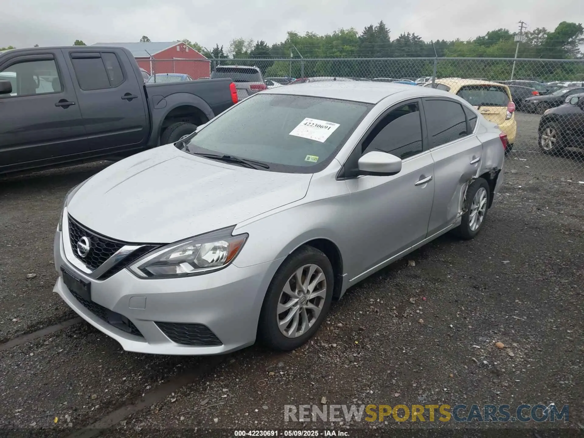2 fotografías del automóvil dañado 3N1AB7AP8KY392790 NISSAN SENTRA 2019
