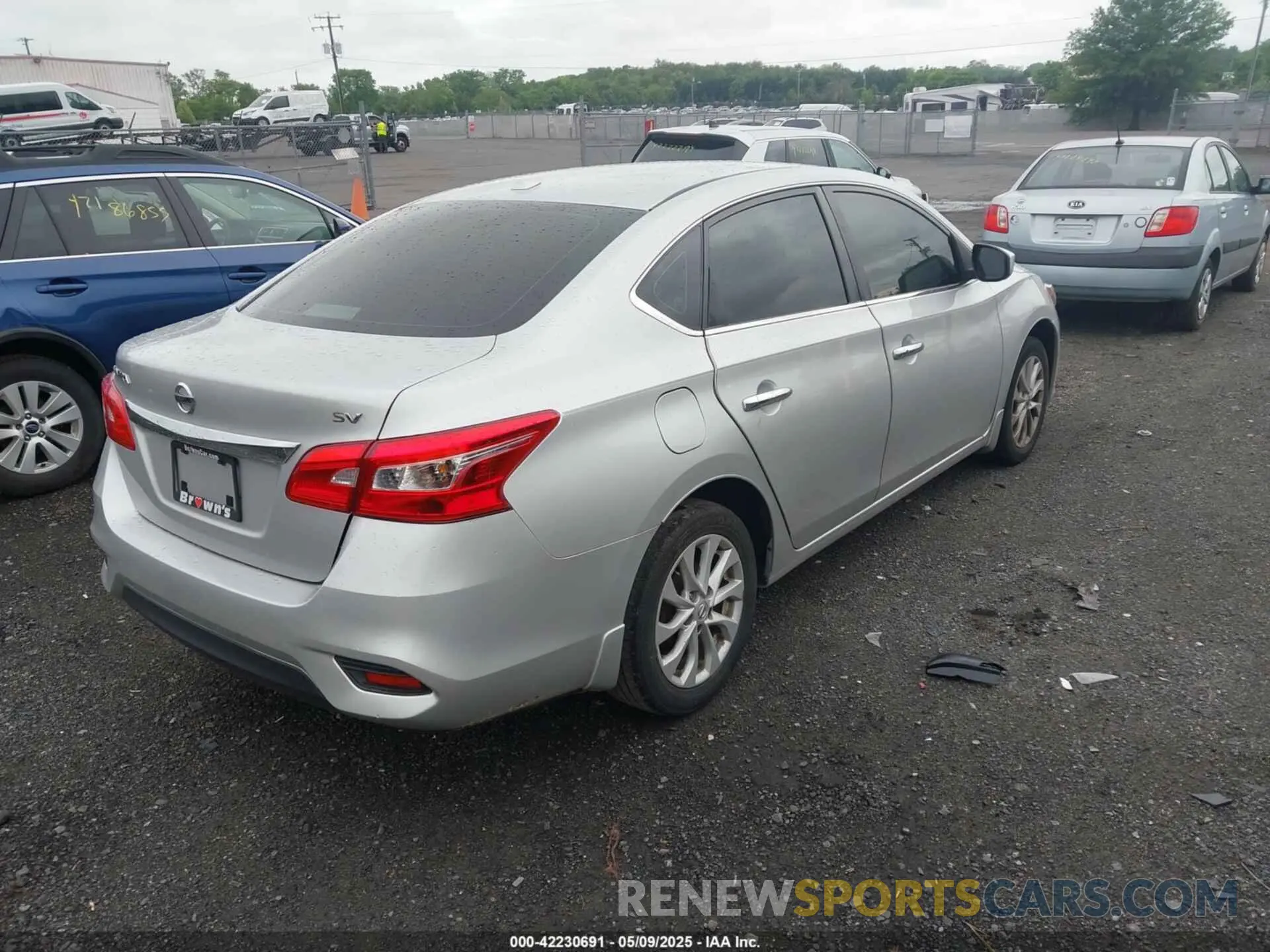 4 fotografías del automóvil dañado 3N1AB7AP8KY392790 NISSAN SENTRA 2019