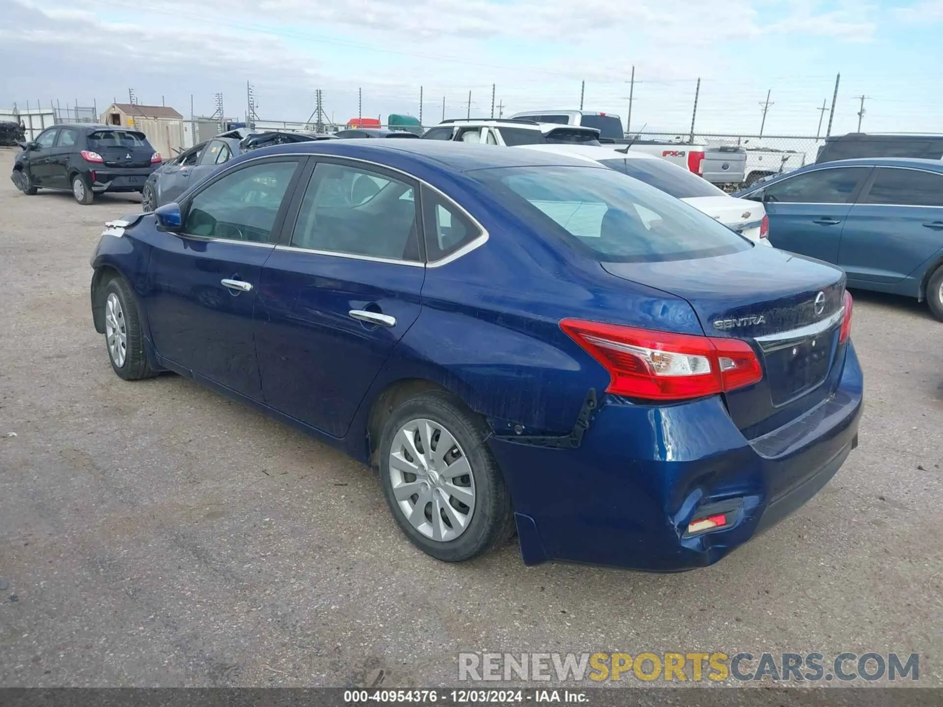 3 fotografías del automóvil dañado 3N1AB7AP8KY400368 NISSAN SENTRA 2019