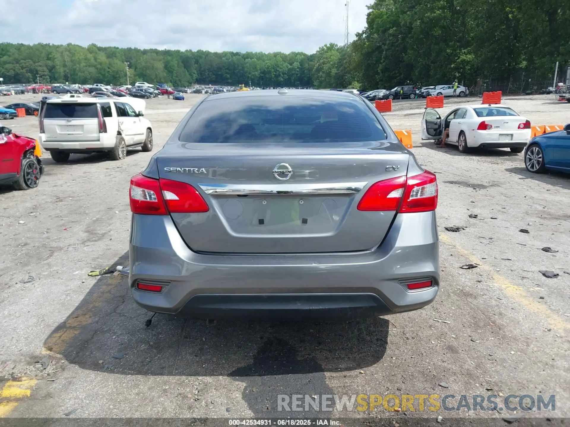 16 fotografías del automóvil dañado 3N1AB7AP8KY429868 NISSAN SENTRA 2019