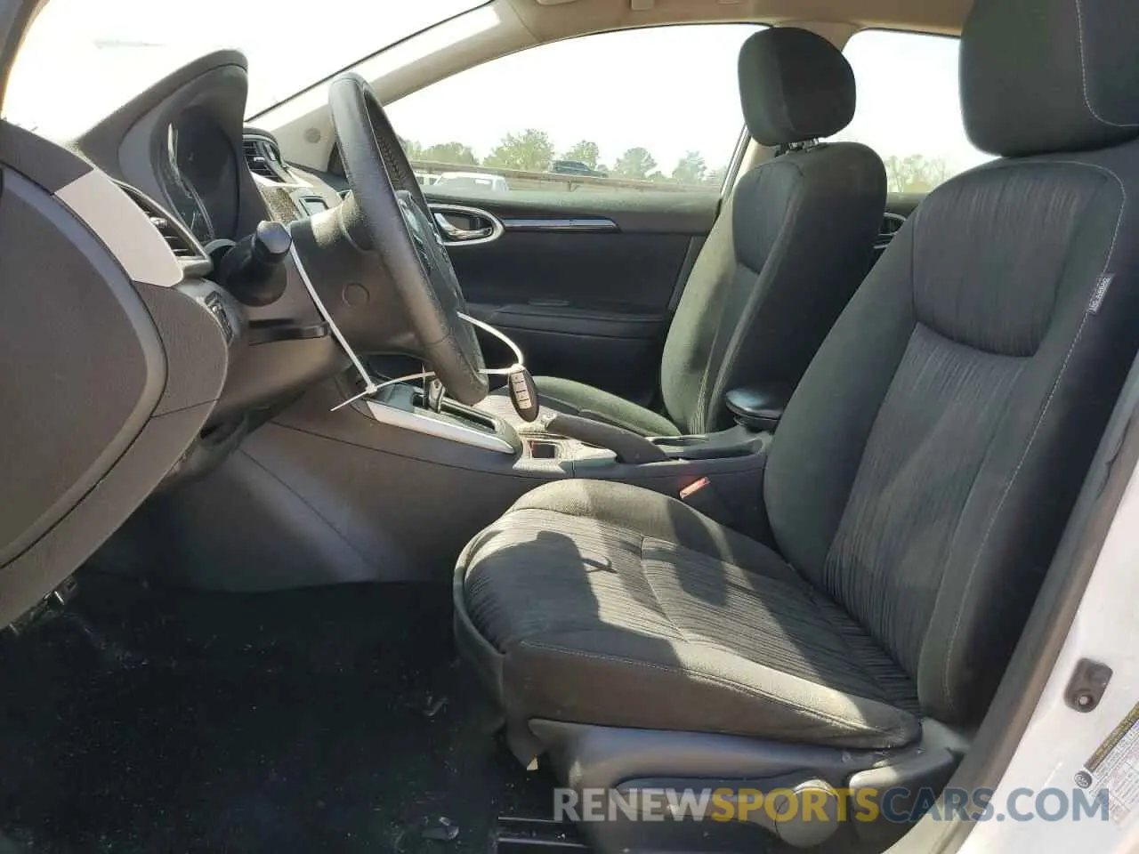 7 fotografías del automóvil dañado 3N1AB7AP8KY441308 NISSAN SENTRA 2019