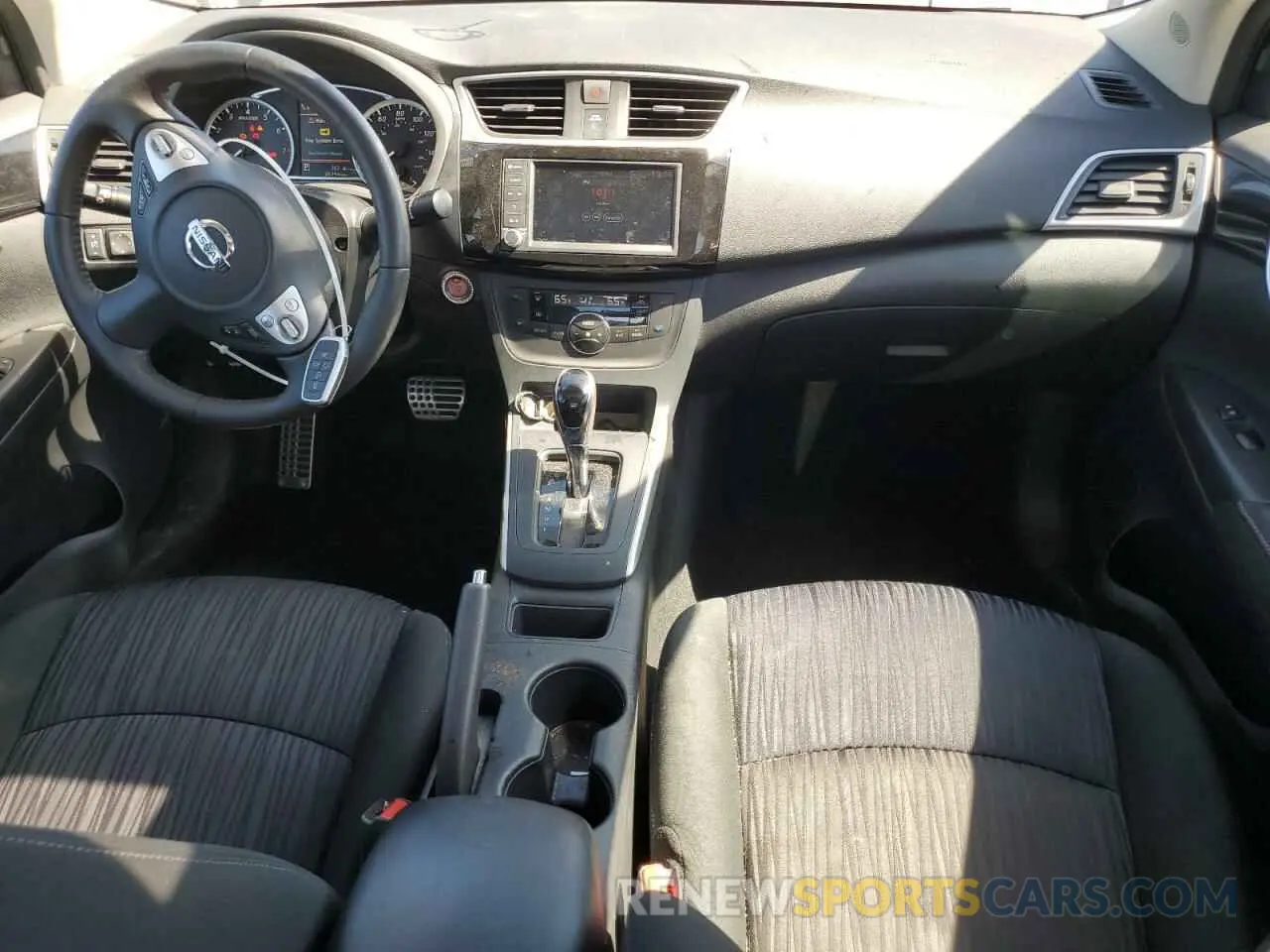8 fotografías del automóvil dañado 3N1AB7AP8KY453037 NISSAN SENTRA 2019