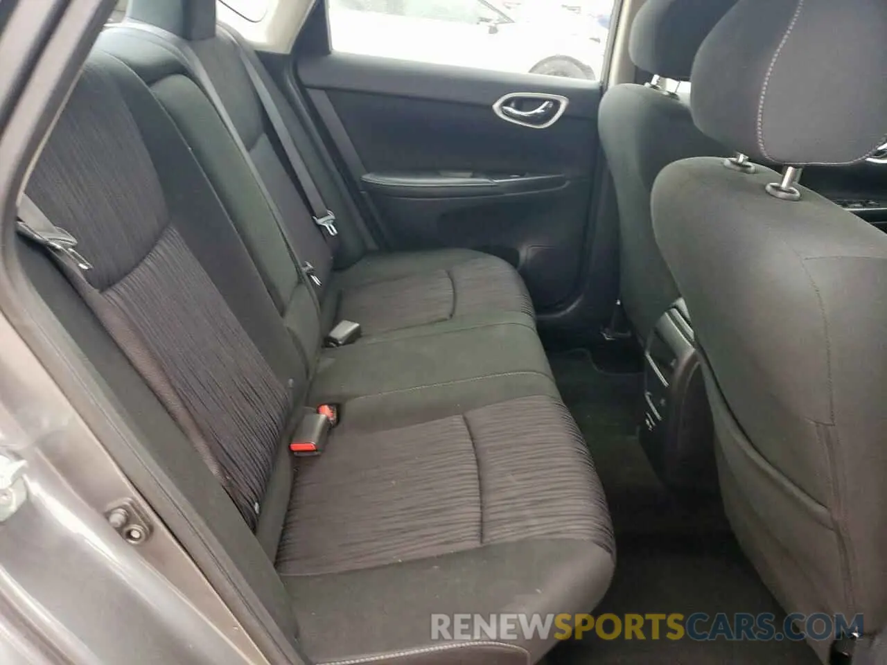 10 fotografías del automóvil dañado 3N1AB7AP9KL628375 NISSAN SENTRA 2019